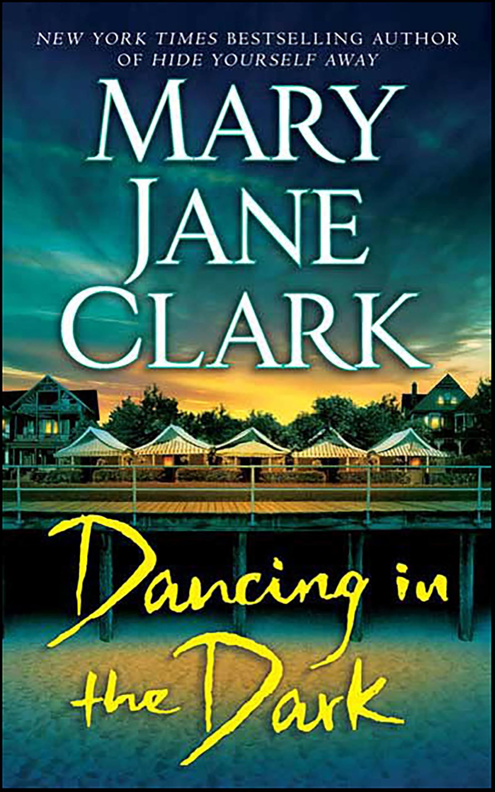 Dancing in the Dark (Key News Thrillers Book 8)