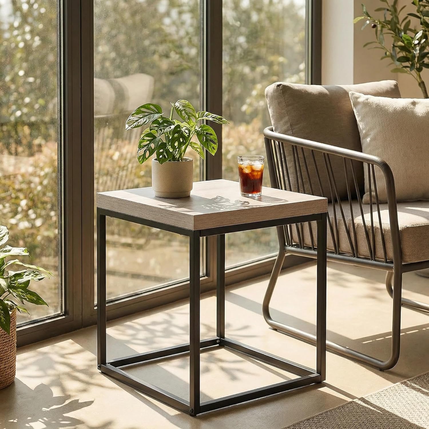 CENSI Modern Square End Table, 18" French Oak Side Table for Living Room, Extra Thick 1.6" Wood Top & Metal Frame, Sturdy Industrial Nightstand Accent Furniture(Grey Wash)