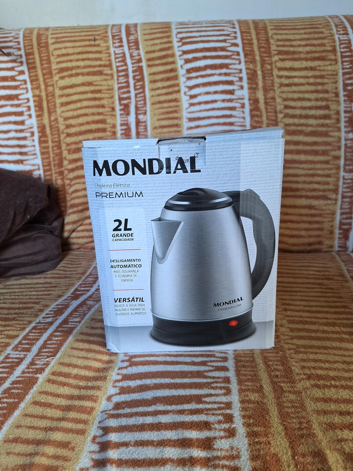 15. Chaleira Elétrica Pratic Mondial