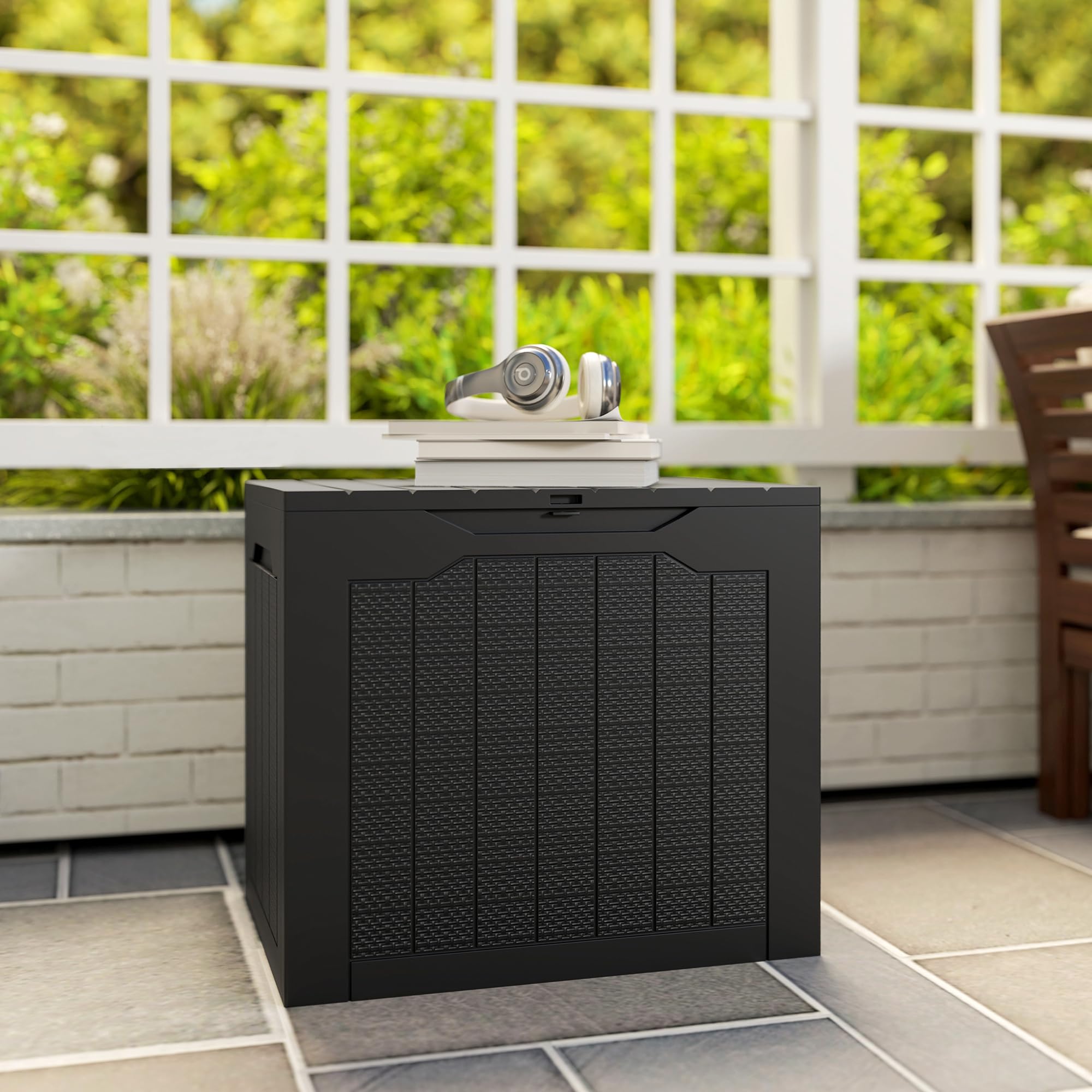 Outsunny Baule da Esterno 93L Impermeabile Resina 56x41x50 cm Nero