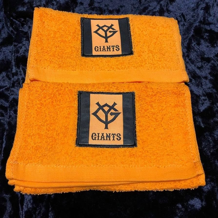 Amazon.co.jp: 読売 ジャイアンツ タオル パスケース IDケース