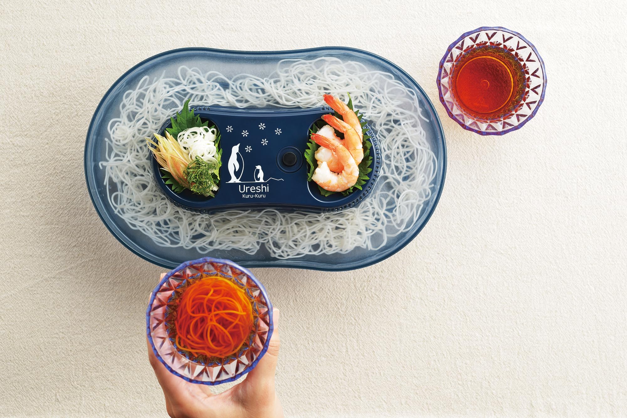 Amazon｜パール金属 そうめん 流し器 電池式 Sサイズ 1-2人用 ペンギン