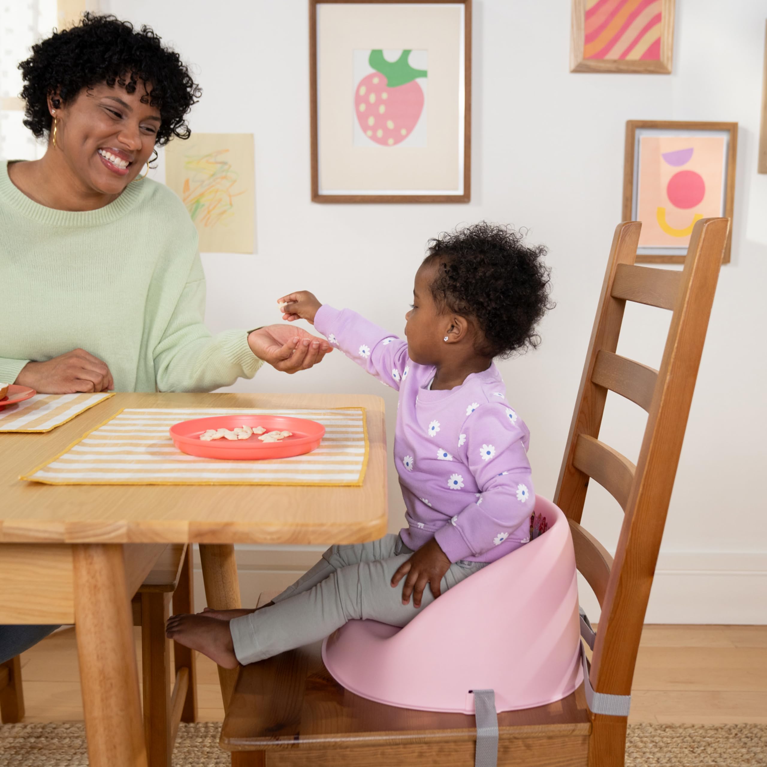 Bright Starts, Réhausseur de Chaise Bébé Disney Princesse My Spot Facile à Nettoyer, Harnais 3 Points, Sangles Amovibles Lavables, Rose