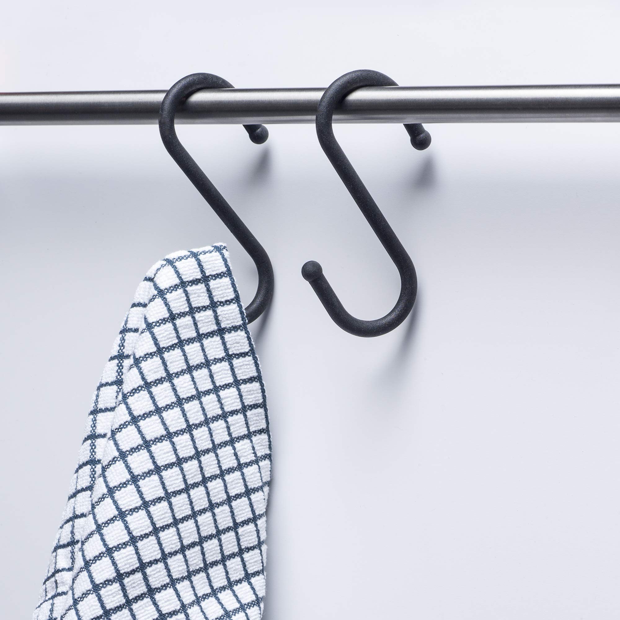 S Hooks, Pack Of 16 Hooks For Hanging Clothes Rail, Anti-Drop Hanger, Hanging Hooks, Wardrobe Hooks, White, For Hanging Bathroom, Bedroom, Kitchen