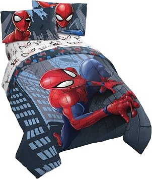 Jay Franco Marvel Spiderman Crawl 5 Piece Queen Bed Set - Includes Reversible Comforter & Sheet Set Bedding - Super Soft Fade Resistant Microfiber Official Marvel Product