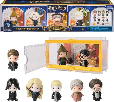 Wizarding World Harry Potter Houses of Hogwarts 8-Figure Set, Ages 6+ | Celebrate 25 Years of Magic, Includes 8 Figures & 4 Common Room Backdrops, Display Case, Spellbinding Gift for Kids & Fans