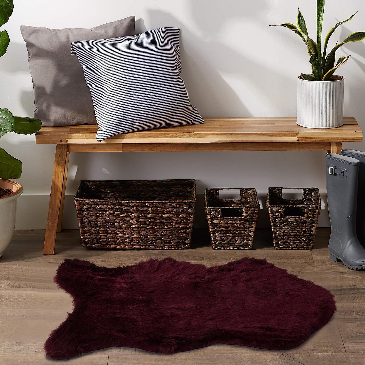 Home Soft Things Long Hair Faux Fur Rug, Ultra Soft Fluffy Shag Carpet for Sofa Bedroom Living Room, Plush Irregular Fuzzy Area Rug for Floor Mat Luxury Decor, Rhododenndron, 24" x 36"