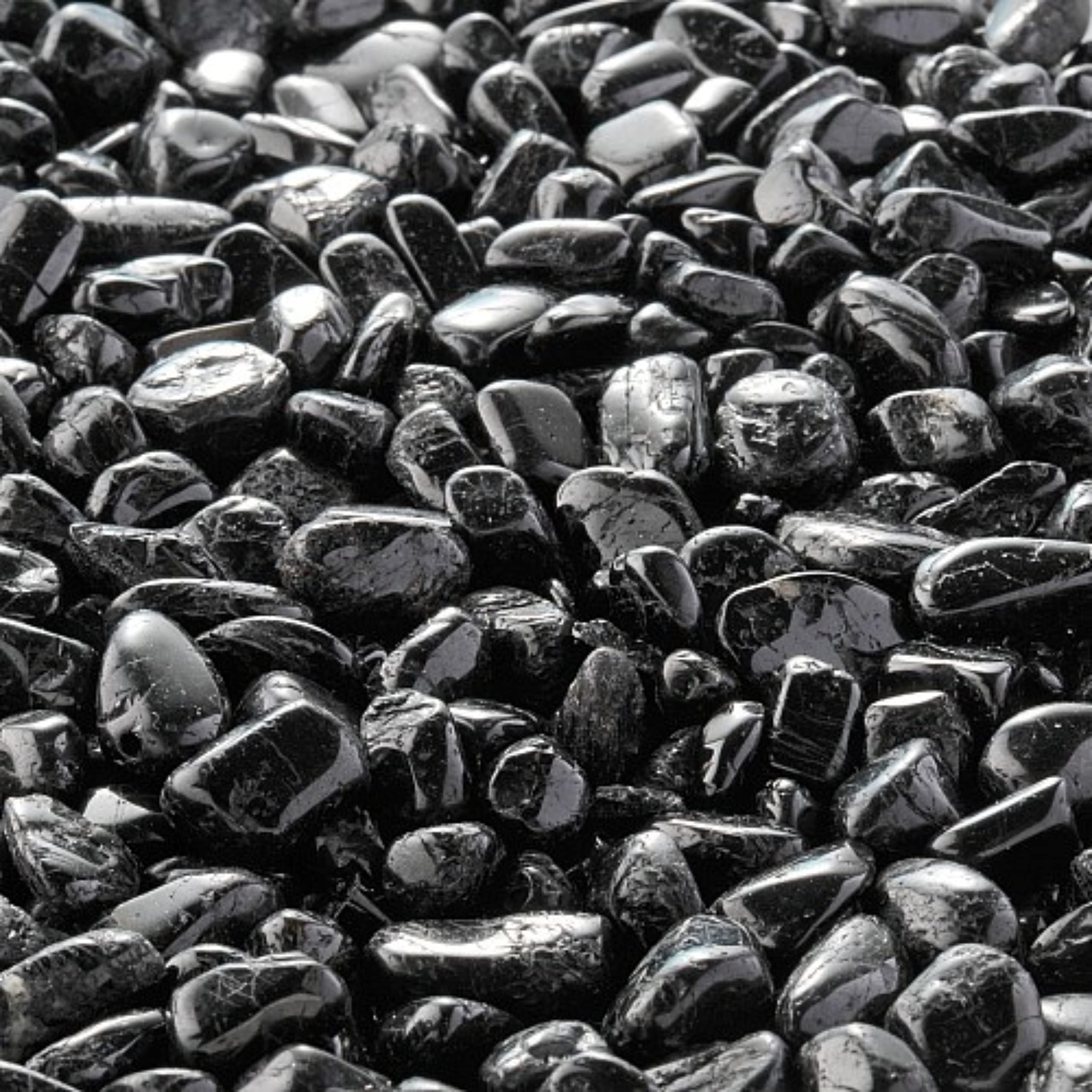 Foodie Puppies Aquarium Decorative Colored Stones - (Black, 3Kg) for Home Decoration, Fish Tank, Vase/Pot Fillers, Garden, and Swimming Pool Glossy Substrate (1.5cm - 2cm) (B0BZ8PSVYL) Amazon Price History, Amazon Price Tracker