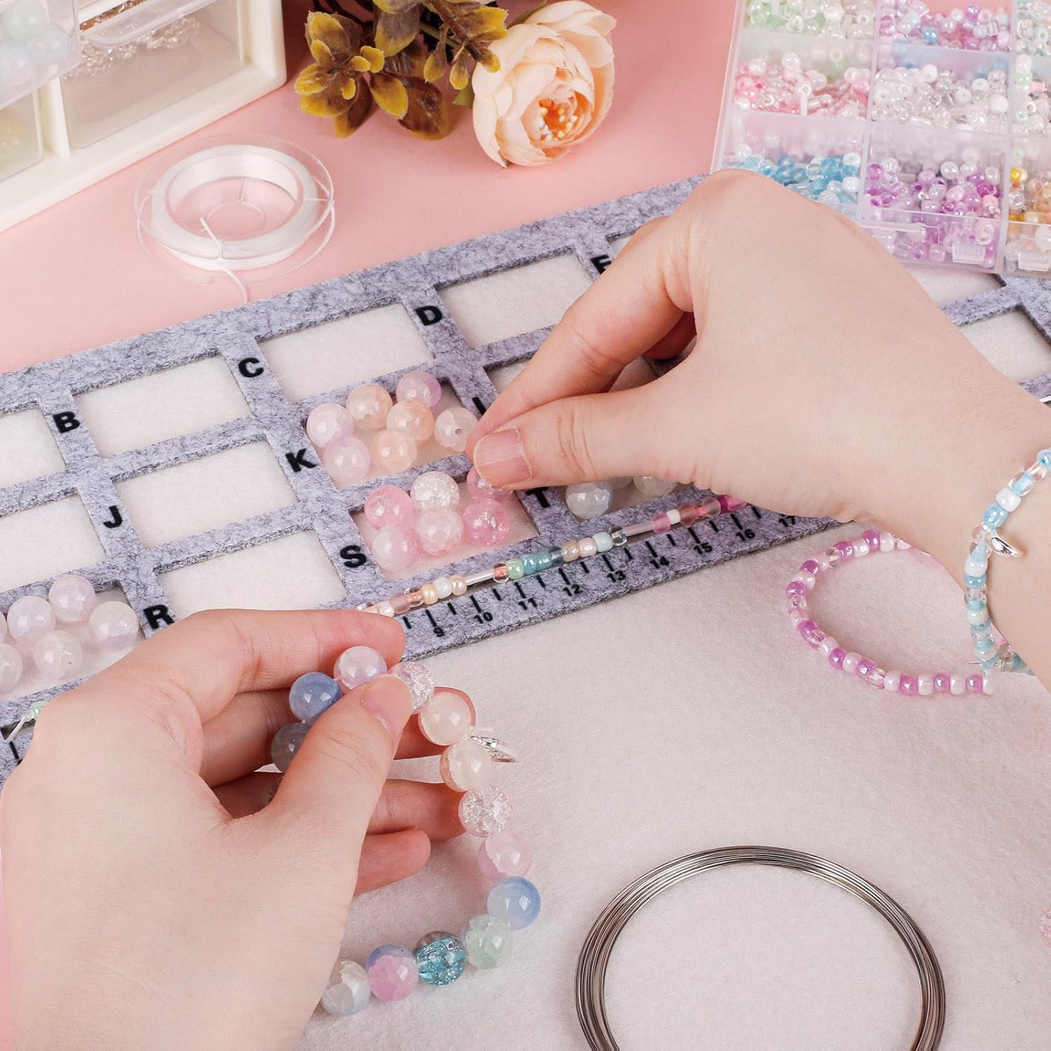 Shurhome Portable Bead Organizers Mat – Felt Nonslip Surfaces Easy-Clean Measurement Guides for Jewelry & Craft Projects Precisions Grid Bead Mat