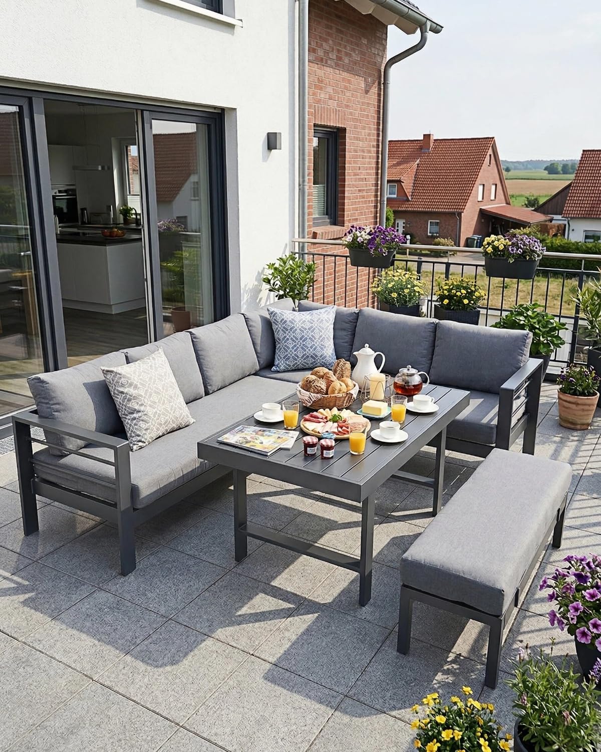 Atenza Gartenlounge wetterfest, Ecksofa 6-8 Personen mit Tisch, Grau | Rostfreies Aluminium, WPC-Tischplatte, 12 cm Kissen, waschbare Bezüge, Sitzbank, Terrasse & Garten