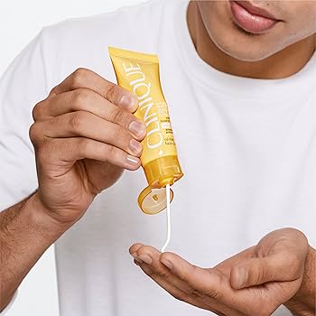 CLINIQUE SPF 50 フェイスクリーム & アフターサンバーム セット CLINIQUE SPF 50 フェイスクリーム & アフターサンバーム セット