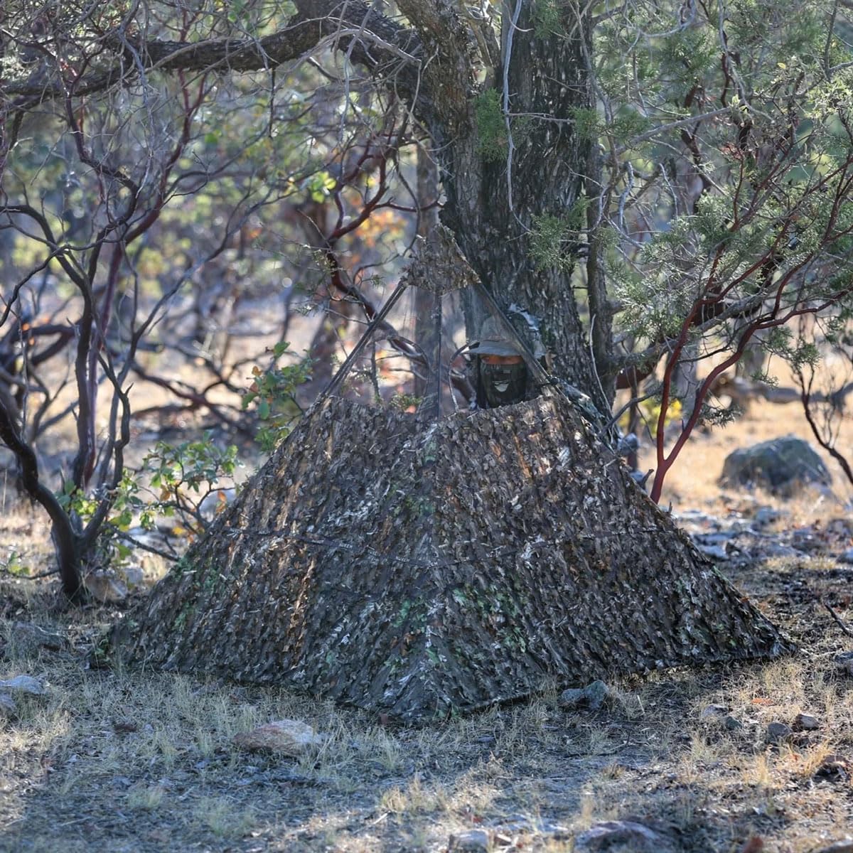 Nukem Grab & Go Hunting Ground Blind - Mossy Oak 3D Leafy Pattern - Lightweight & Stake-Free Pop Up Turkey & Deer Blind - Provides Maximum Concealment