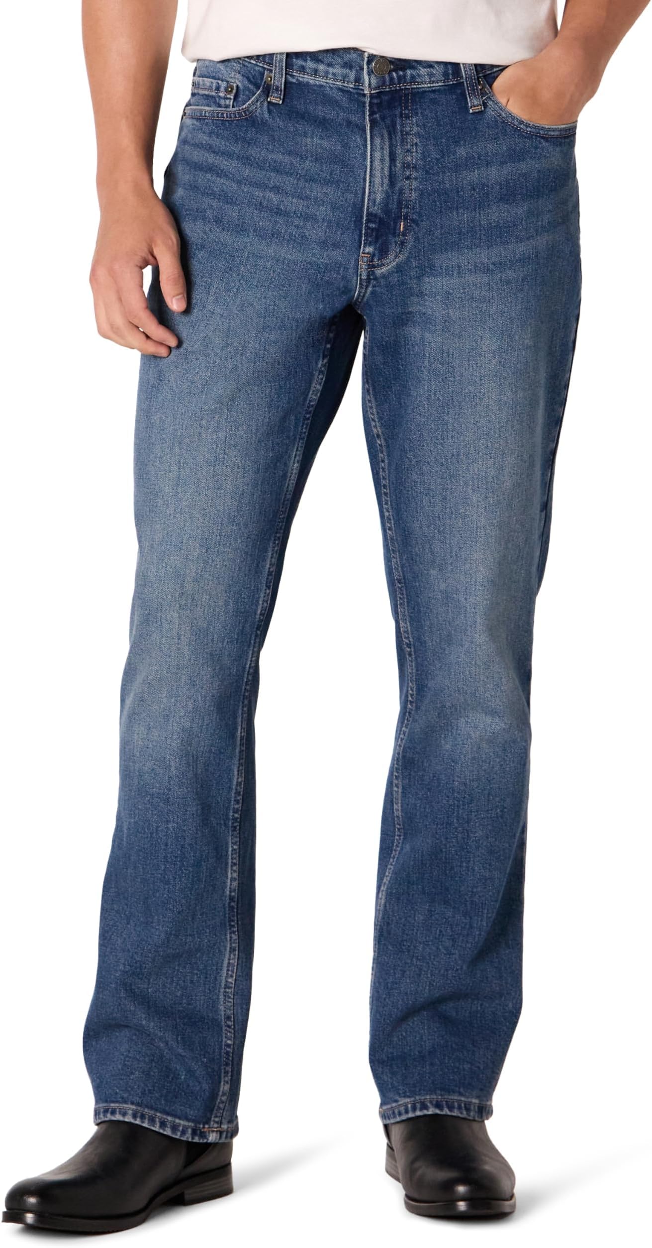 Men's Low Stretch Straight-Fit Bootcut Jeans