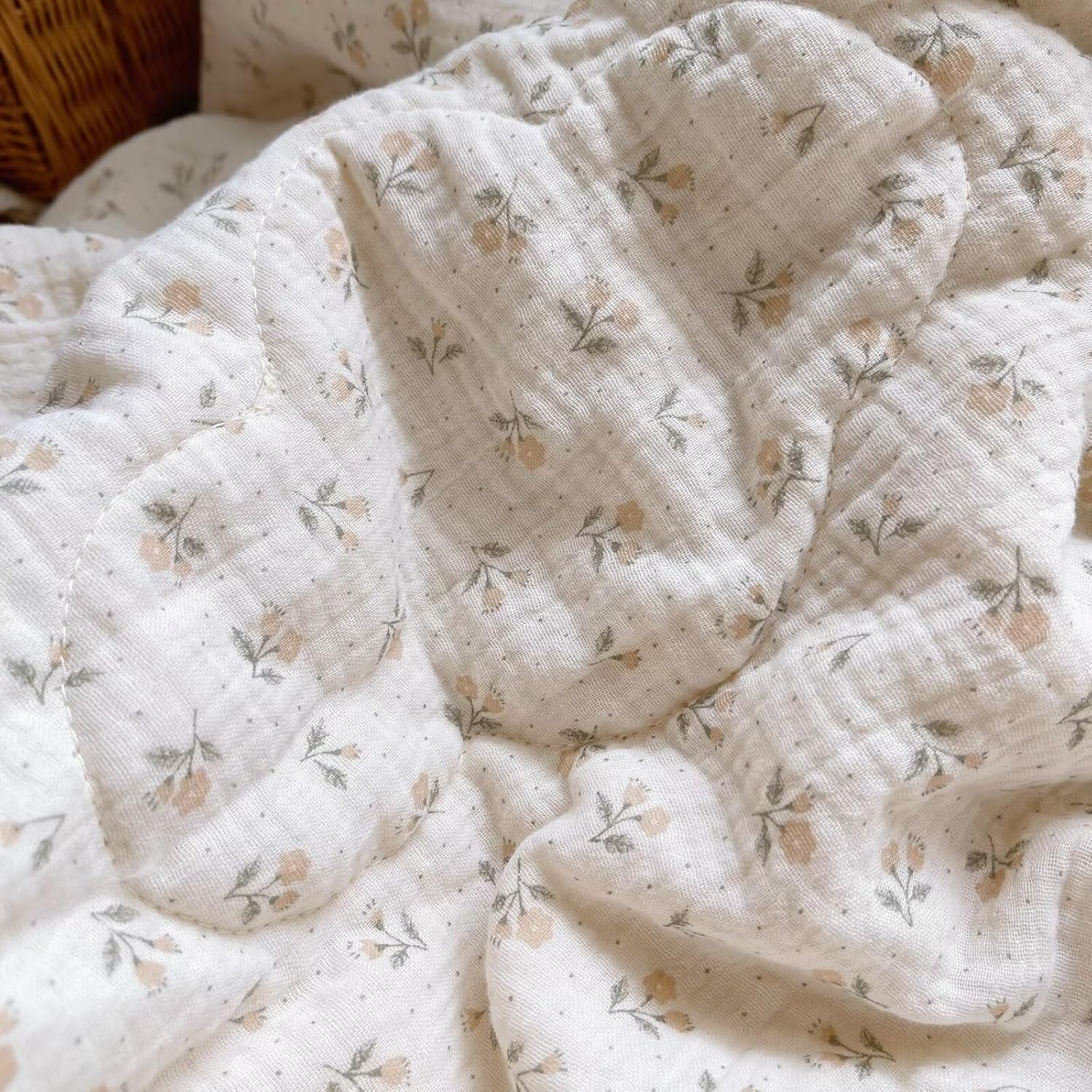 BuLuTu Kids Toddler Comforter Quilted 100% Cotton Toddler Blanket Vintage Floral Print Muslin Quilt for Child Teens Girls Boys, Soft Breathable, Sprout Pattern, 47x59 Inches