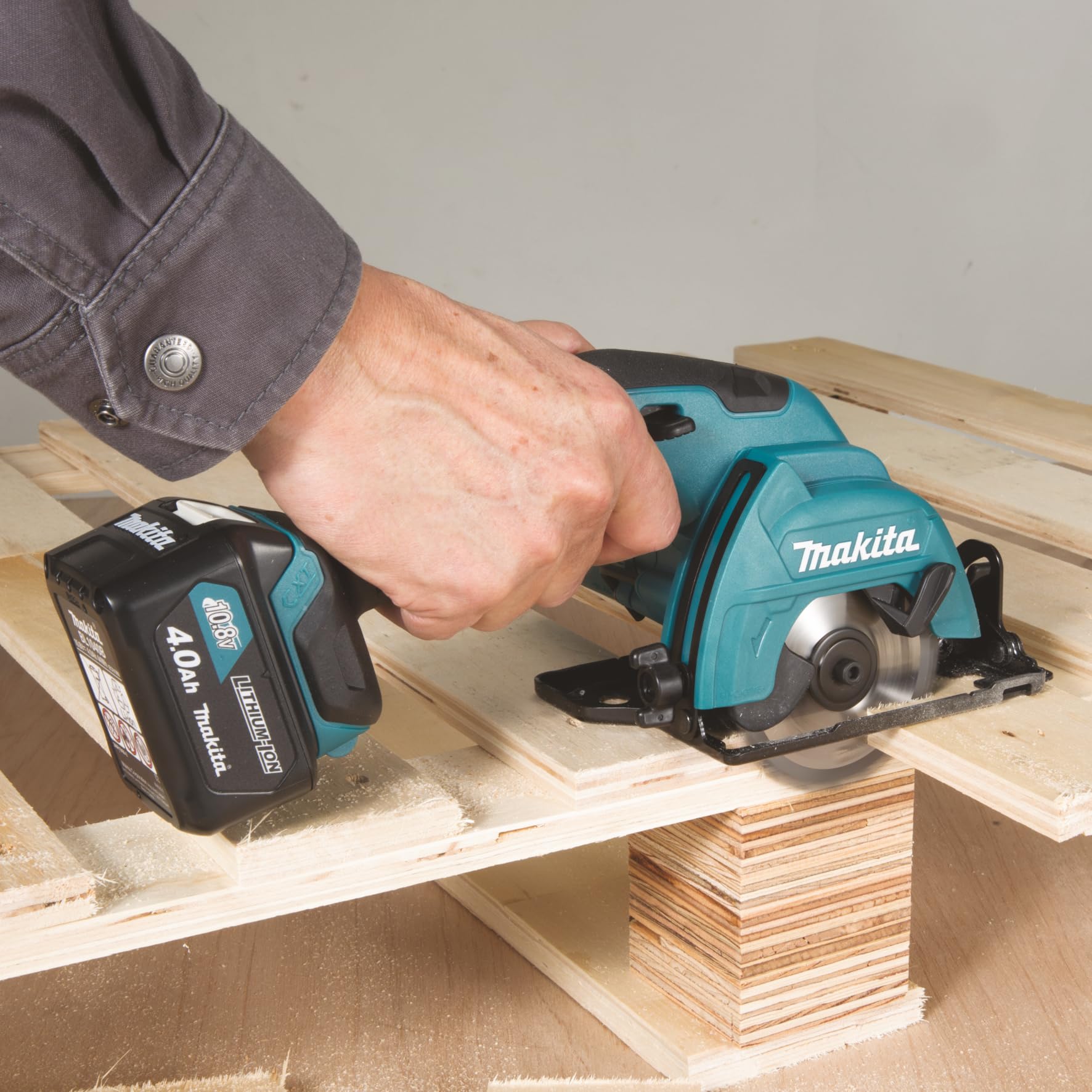 Makita Sega circolare a batteria HS301DZ 12 V max. (senza batteria, senza caricabatterie)