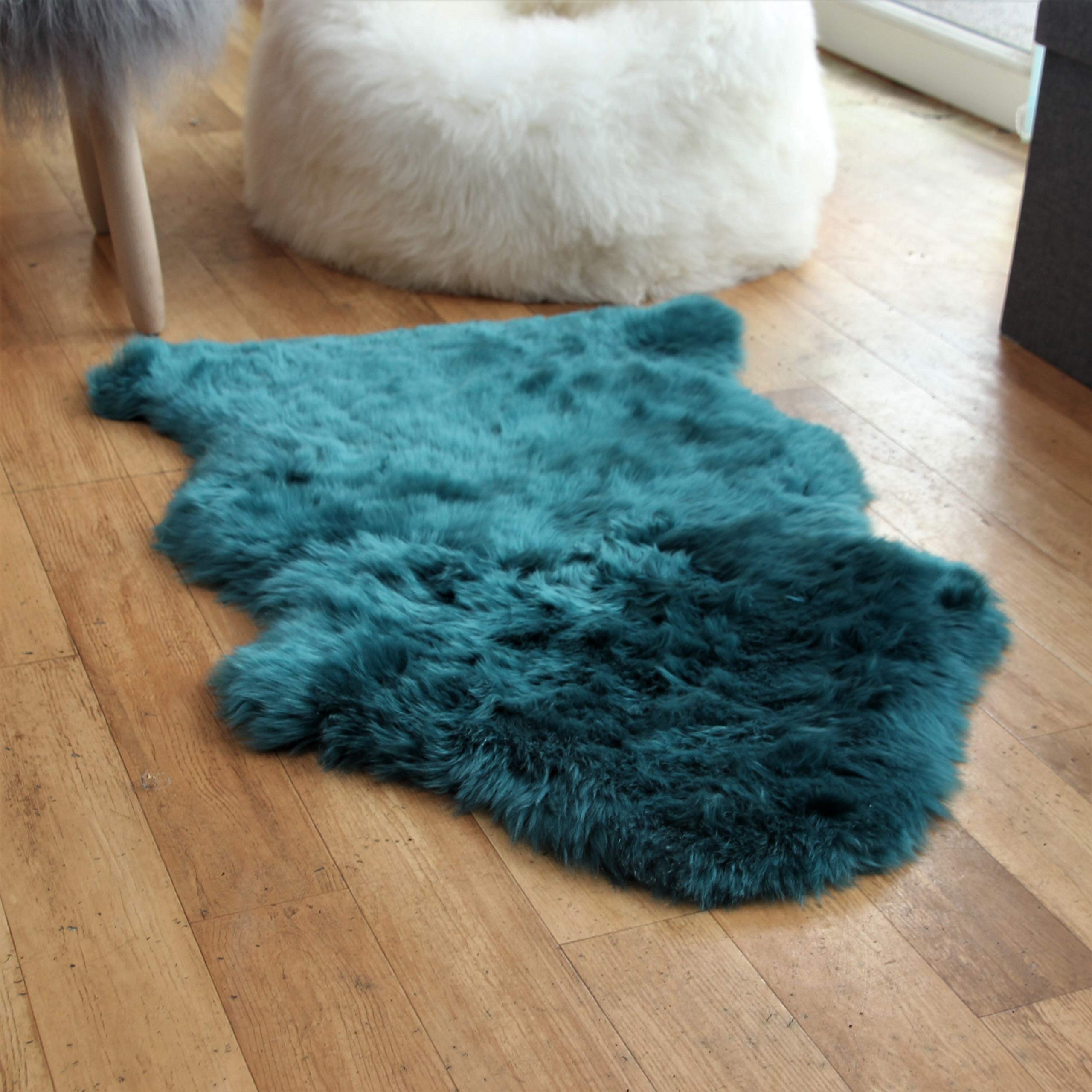 Arthur Cameron - Genuine Double-Fleece Sheepskin Rug with a Natural Suede Backing - Non-Allergenic, Extra Thick & Dense Wool with a Soft, Fluffy Texture — image 1