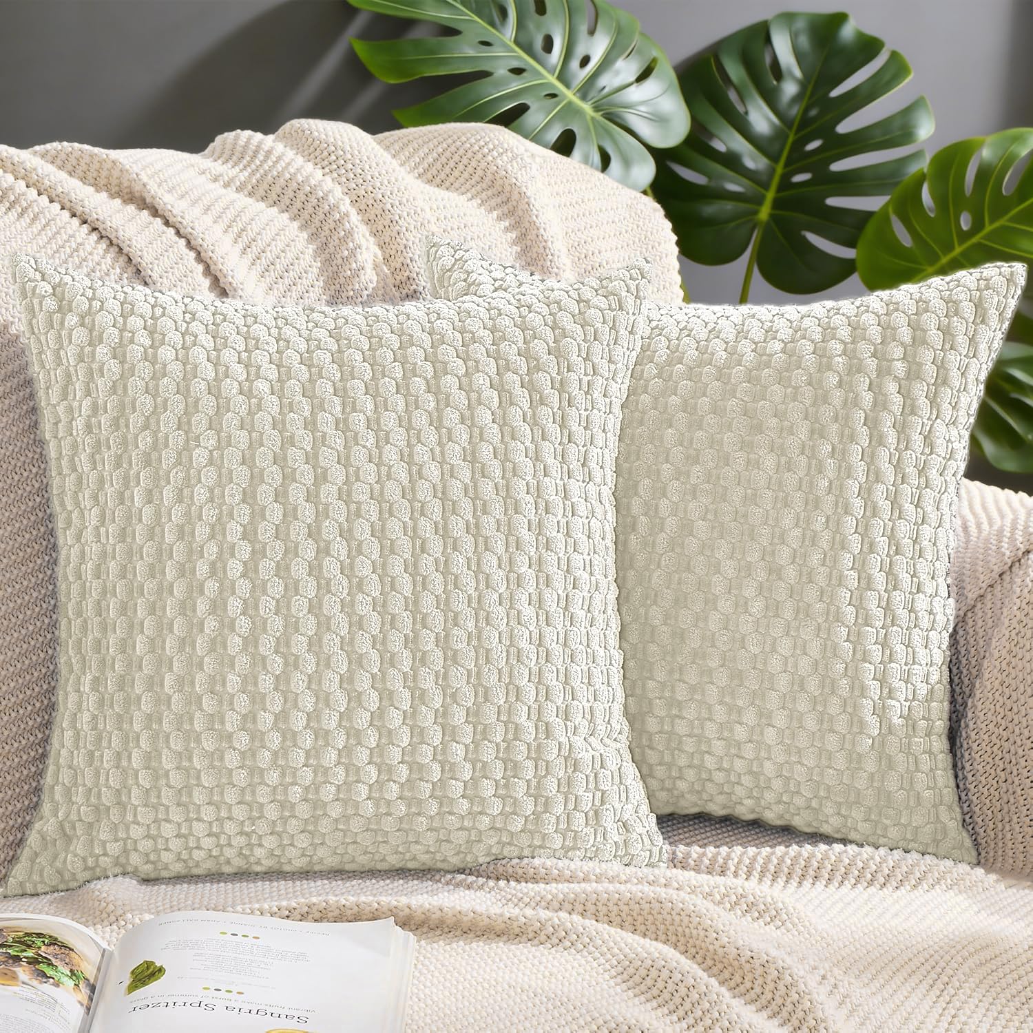 FSZhenZuan Pack of 2 Cushion Covers 40x40cm Soft Corduroy Throw Pillow Covers Decorative Pillows Square Cushion Cases Boho Pillowcases for Couch Bed Living Room Home Decor, Cream White