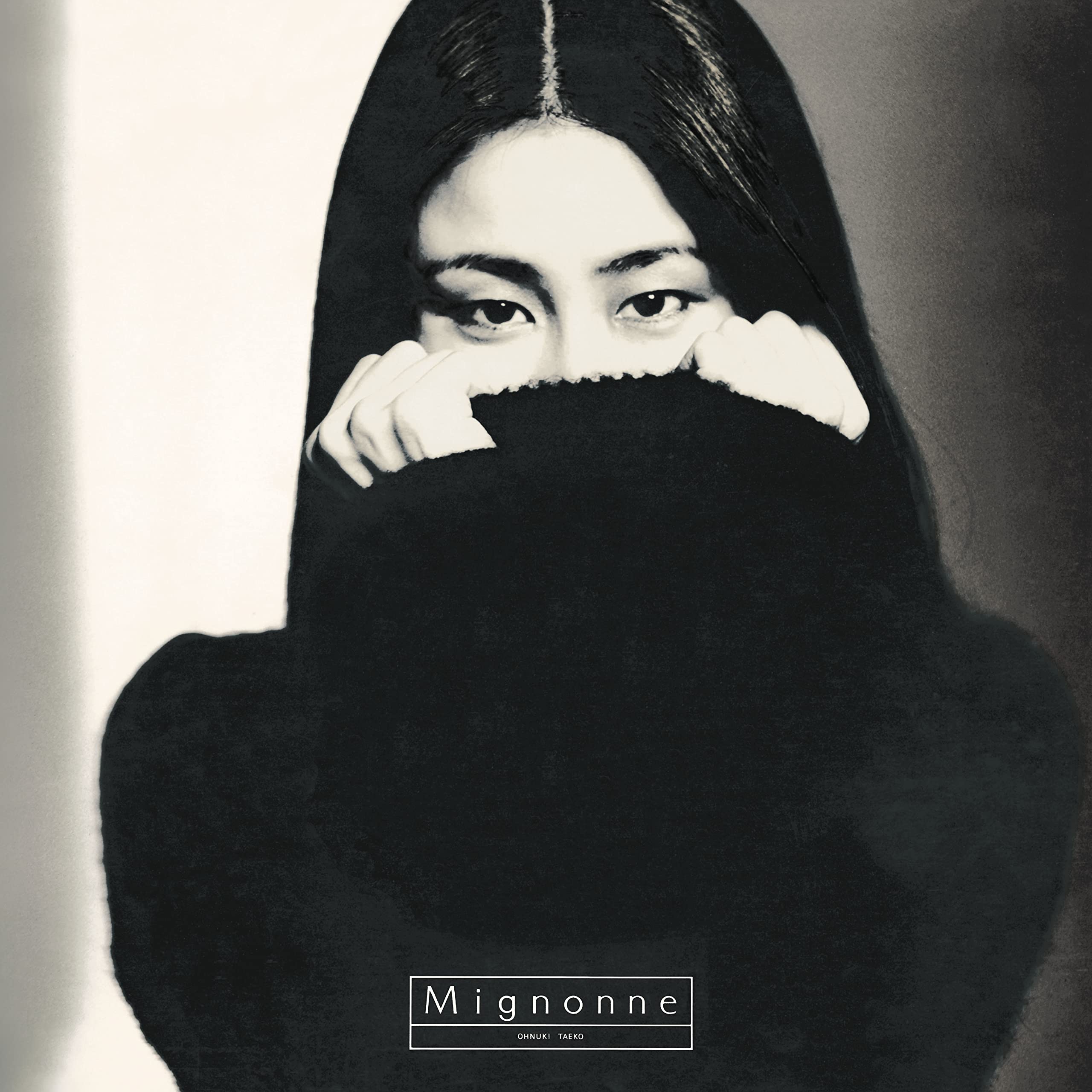 マドンナ　Miosne Przeboje　ポーランド盤 貴重 ミニベスト盤 CD Amazon.co.jp: Music: ミュージック