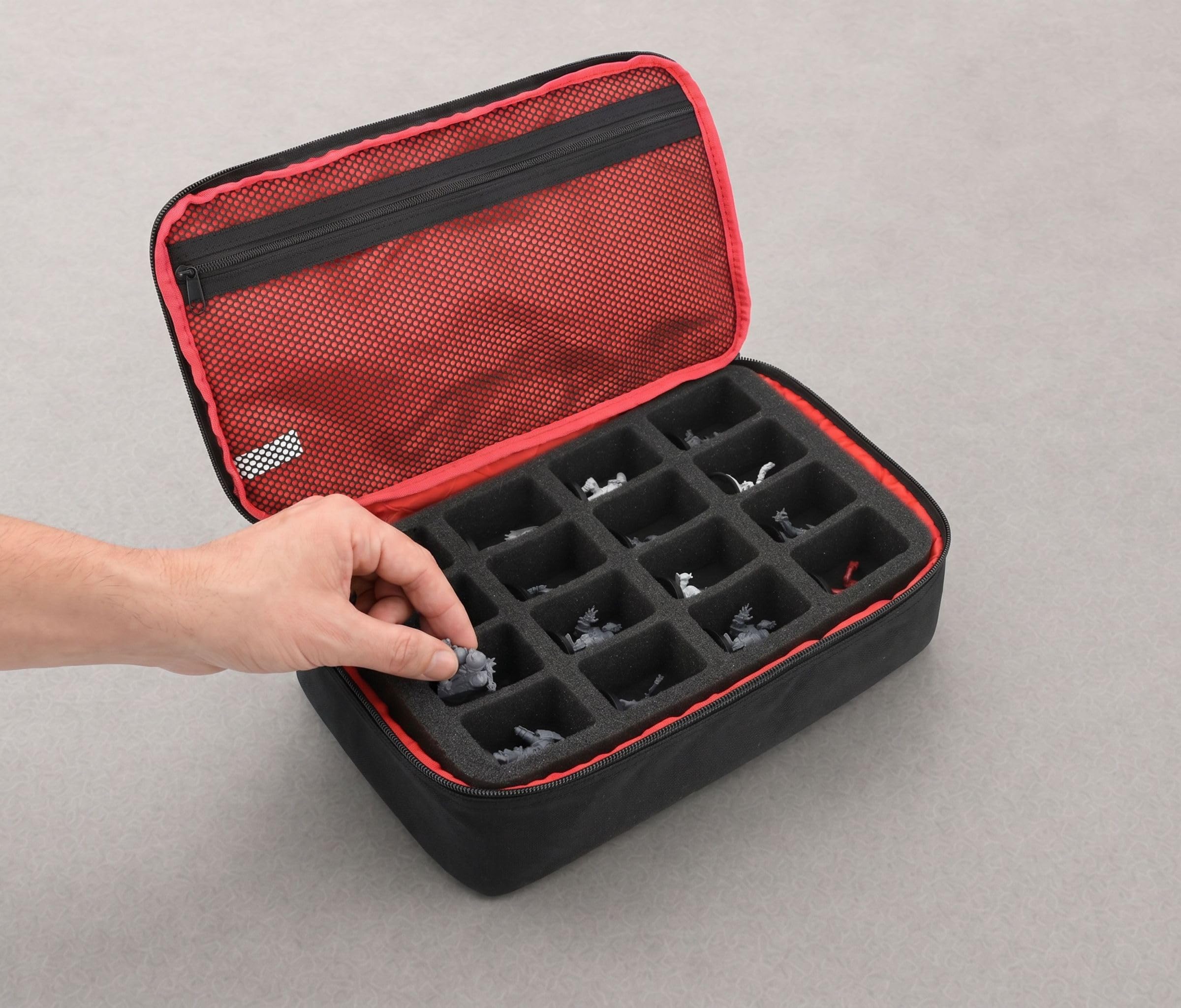 Feldherr Mini Bolsa es Compatible con 16 miniaturas del Blood Bowl - 2016 Edition