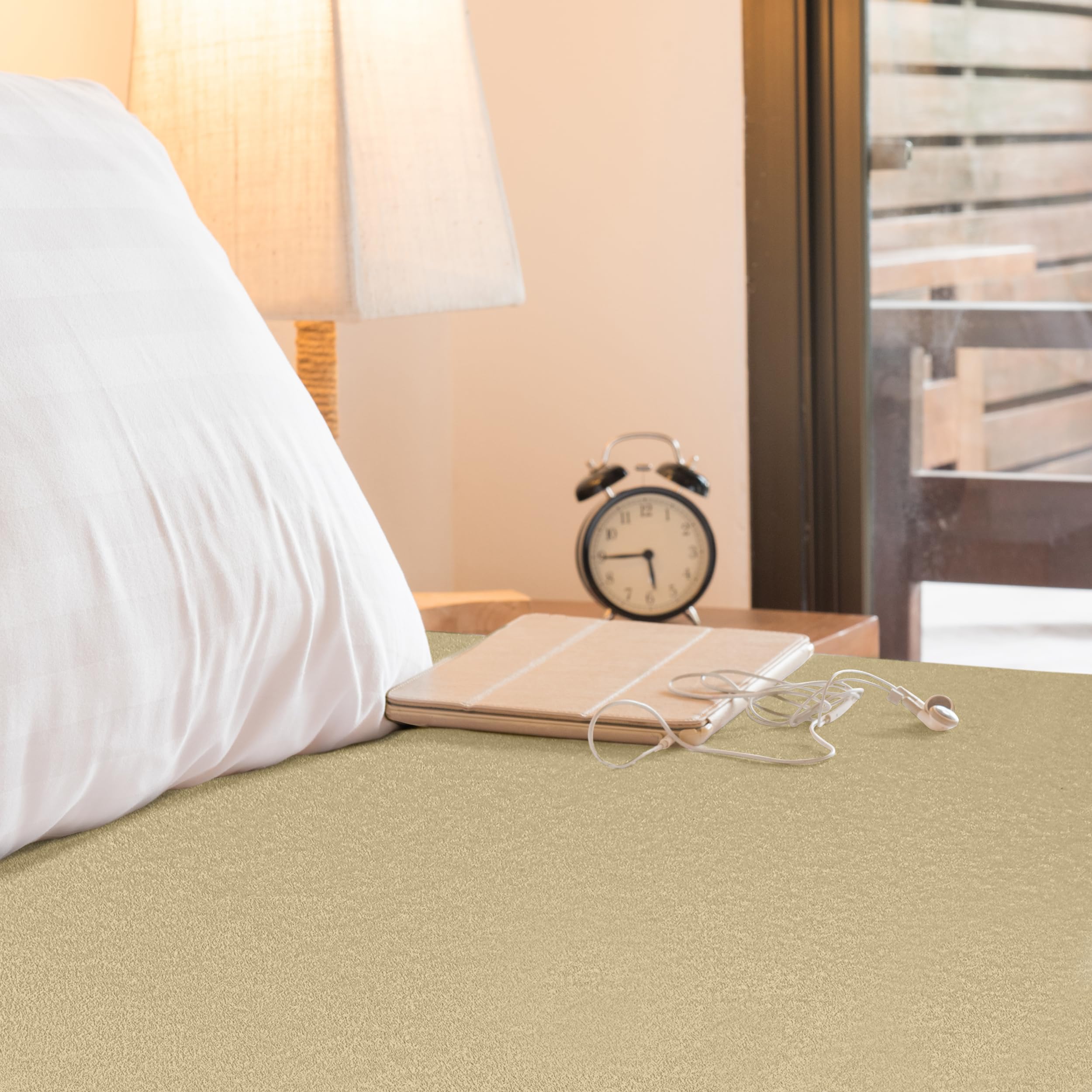 Utopia Bedding Coprimaterasso Matrimoniale Impermeabile 140 x 200 x 30 cm beige, Viscosa, Oeko-Tex Certified, Proteggi Materasso, Traspirante, Tutto Intorno Elastico