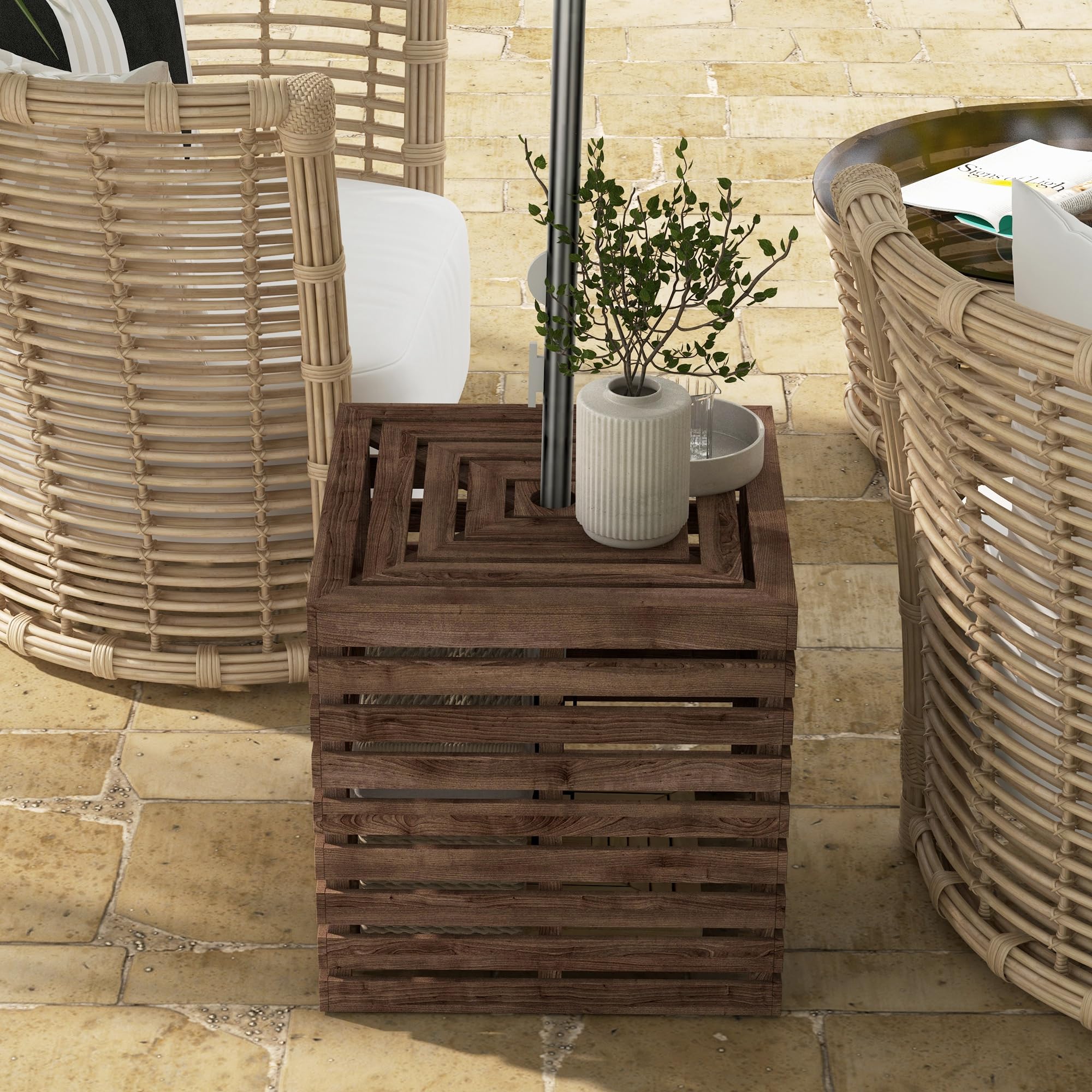 Outsunny Tavolino portaoggetti esterno 3 in 1 per base ombrellone, in legno, copripiede da ombrellone, dim. 50 x 50 x 50 cm, marrone