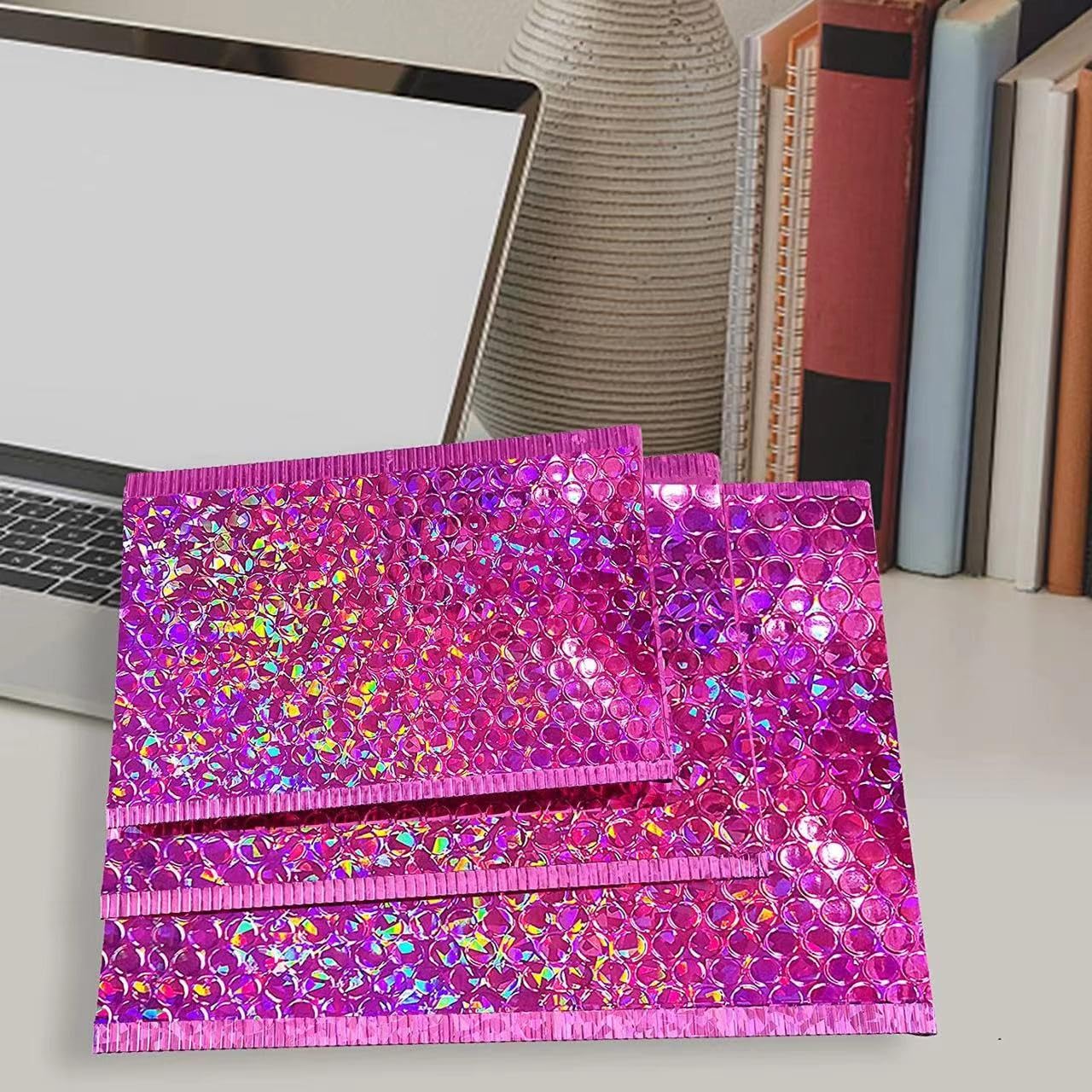 Versandtaschen 50 Stück Laser-Silber-Versandumschläge, wasserdichte Kuriertasche, gepolsterte Luftpolsterumschläge, Verpackungsbeutel for den Versand(Rose Gold,18 * 23cm)