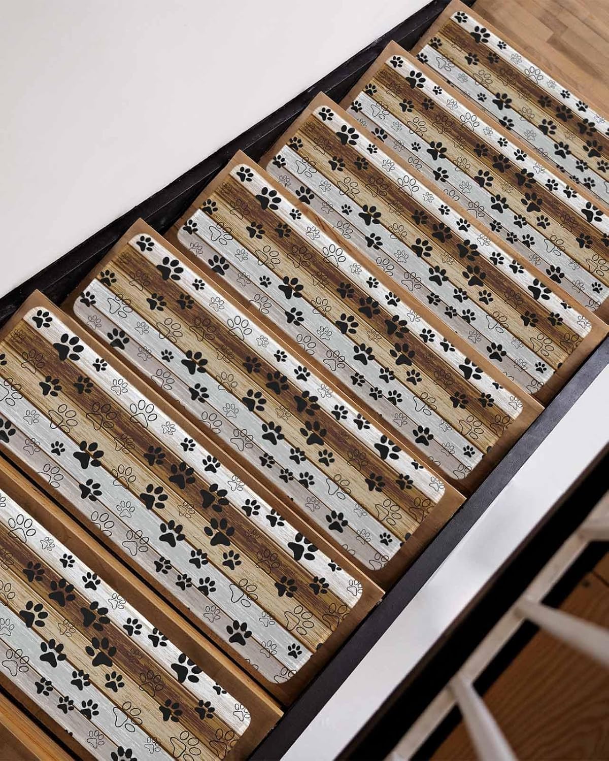Dog Paws Prints Stair Treads Non Slip Indoor for Wooden Steps, Beige Brown Wooden 15 Pcs Stair Mats for Kids Elders Dogs, 8 x 30 Inches Farmhouse Wood Carpet Treads Runner Rugs for Staircase