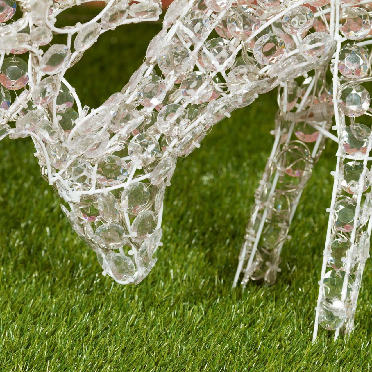Renna con Cristalli Che bruca l'erba, h. 50 cm, 200 LED Bianco Freddo, soggetti Luminosi, Figure di Natale 3D, Decorazioni Natalizie