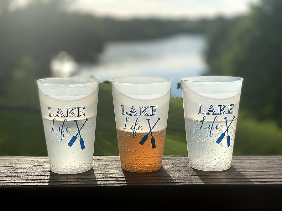 View 2 of The Dockside Sippers