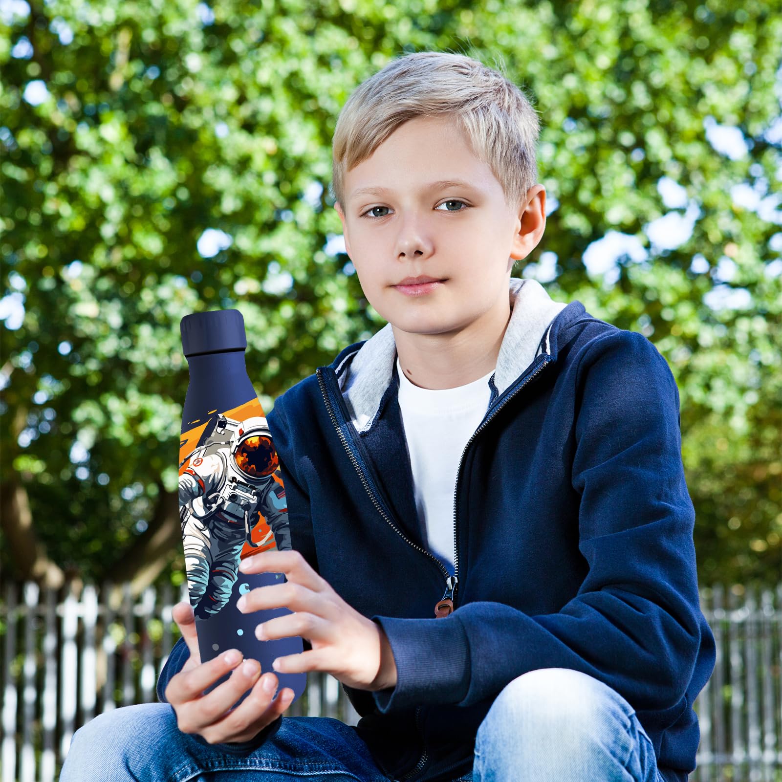 Image secondaire de Gourde Isotherme Astronaute 500ml - Bouteille Anti-Fuite pour Enfants et Adultes