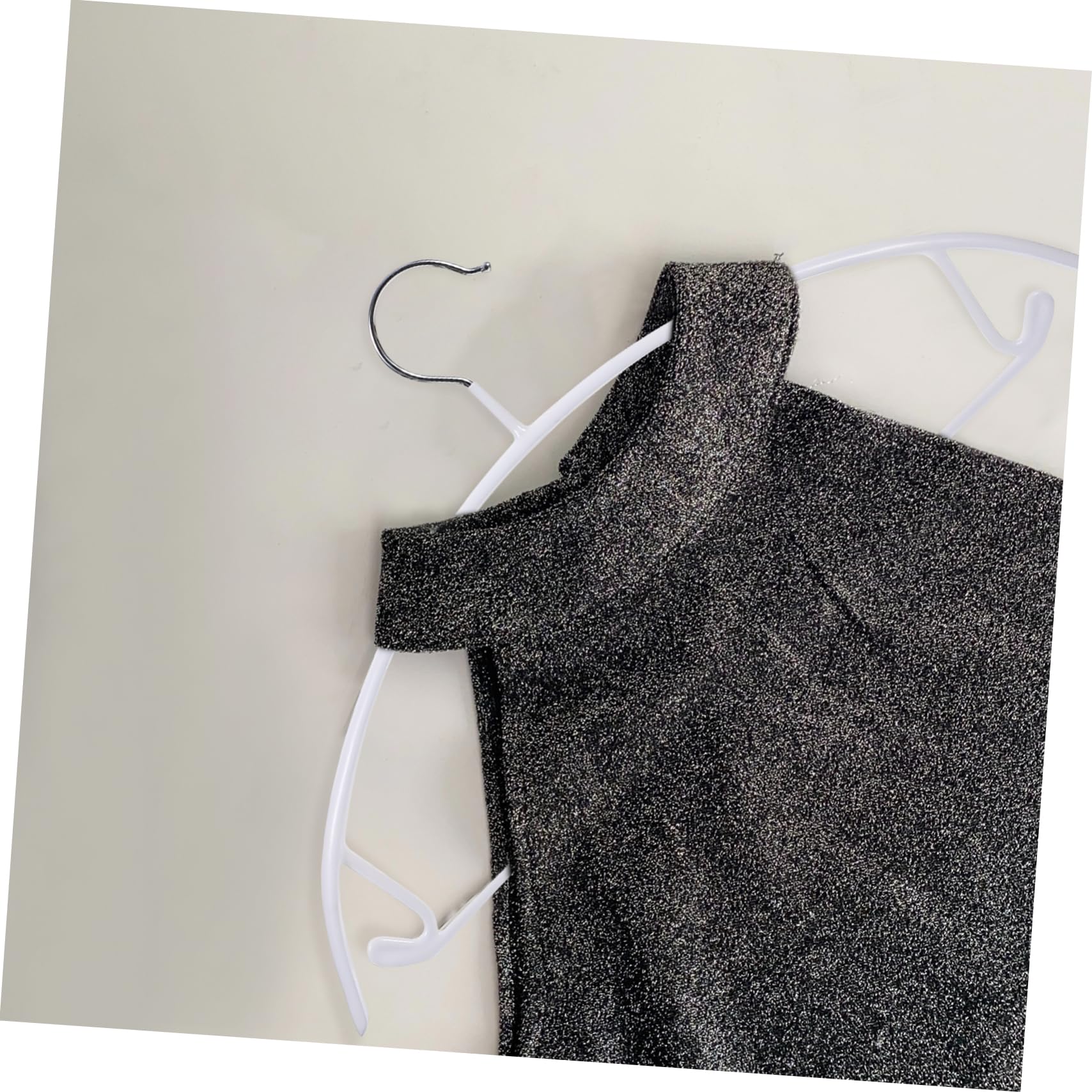 Perchas de Ropa Semicirculares de PVC Recubrimiento Antideslizante, Capacidad 8kg, Paquete de 10 Unidades para Armarios y Uso en Invierno