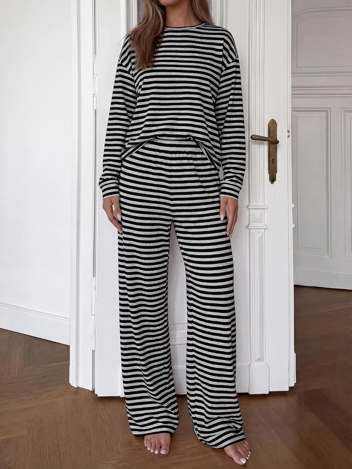 Striped Lounge Set Women 2 Piece Outfit Tracksuit thumbnail