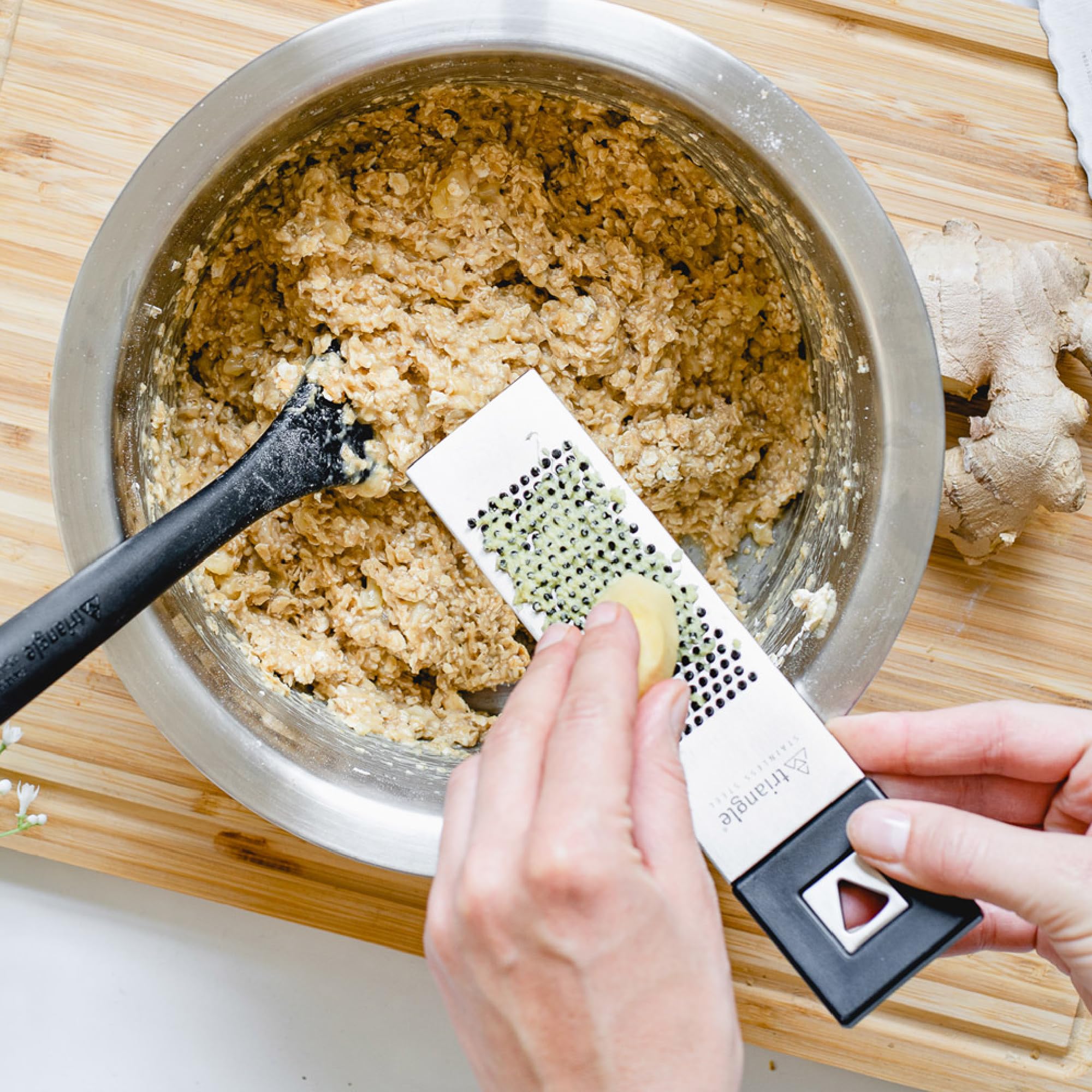 趣味・スポーツ・実用 The Triangle - Machado, Rigan jg02 Amazon.com: triangle Aroma Grater - Ultra-Sharp Stainless Steel
