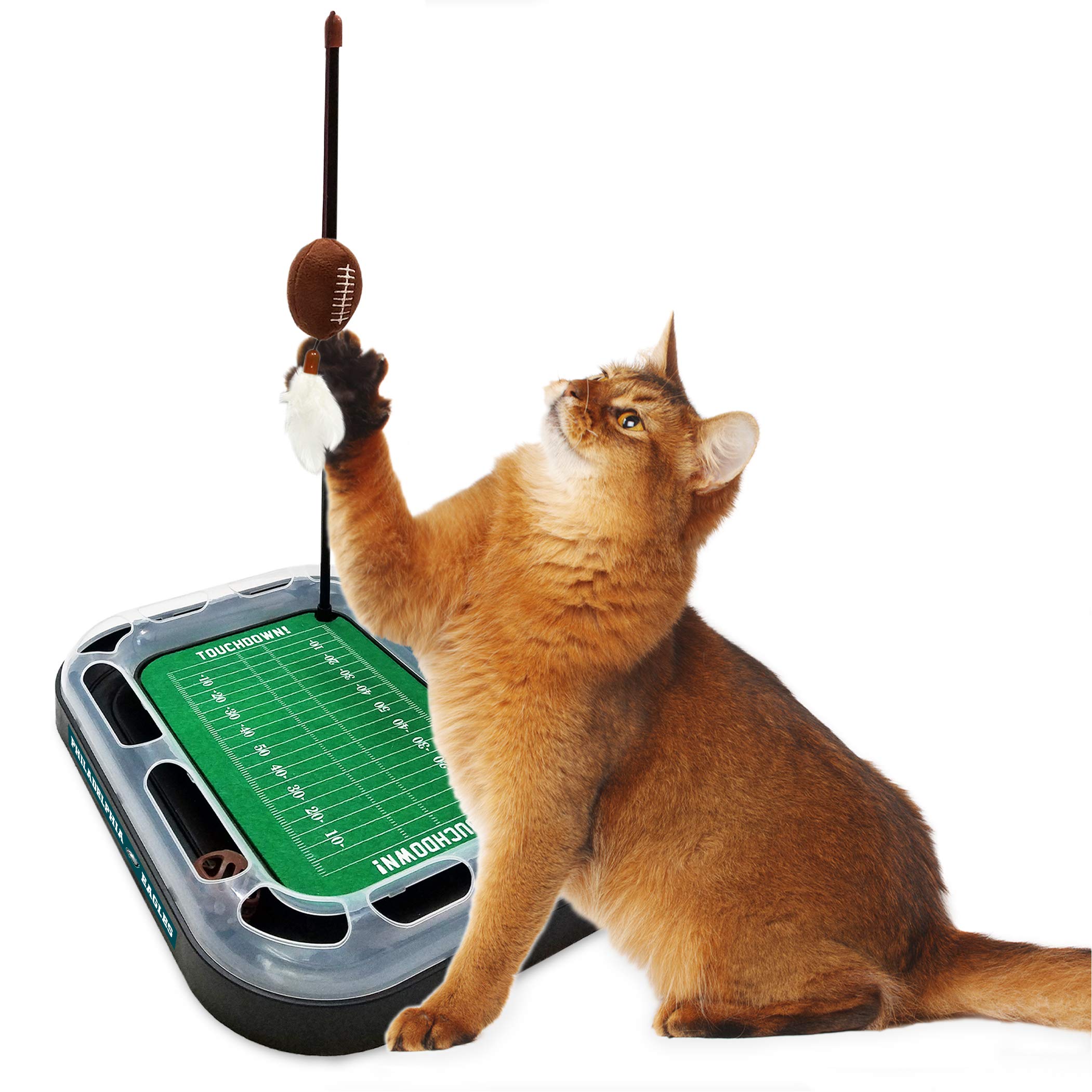 NFL - Juguete para gatos con hierba gatera, juguete de fútbol americano de peluche y plumas colgantes con campana interactiva, juguete 6 en 1, Philadelphia Eagles