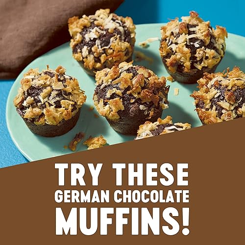 Miniatura 6 de Krusteaz Mezcla de muffins, mezcla de muffins de chocolate doble, hecha con chispas de chocolate reales y sin sabores, colores o conservantes