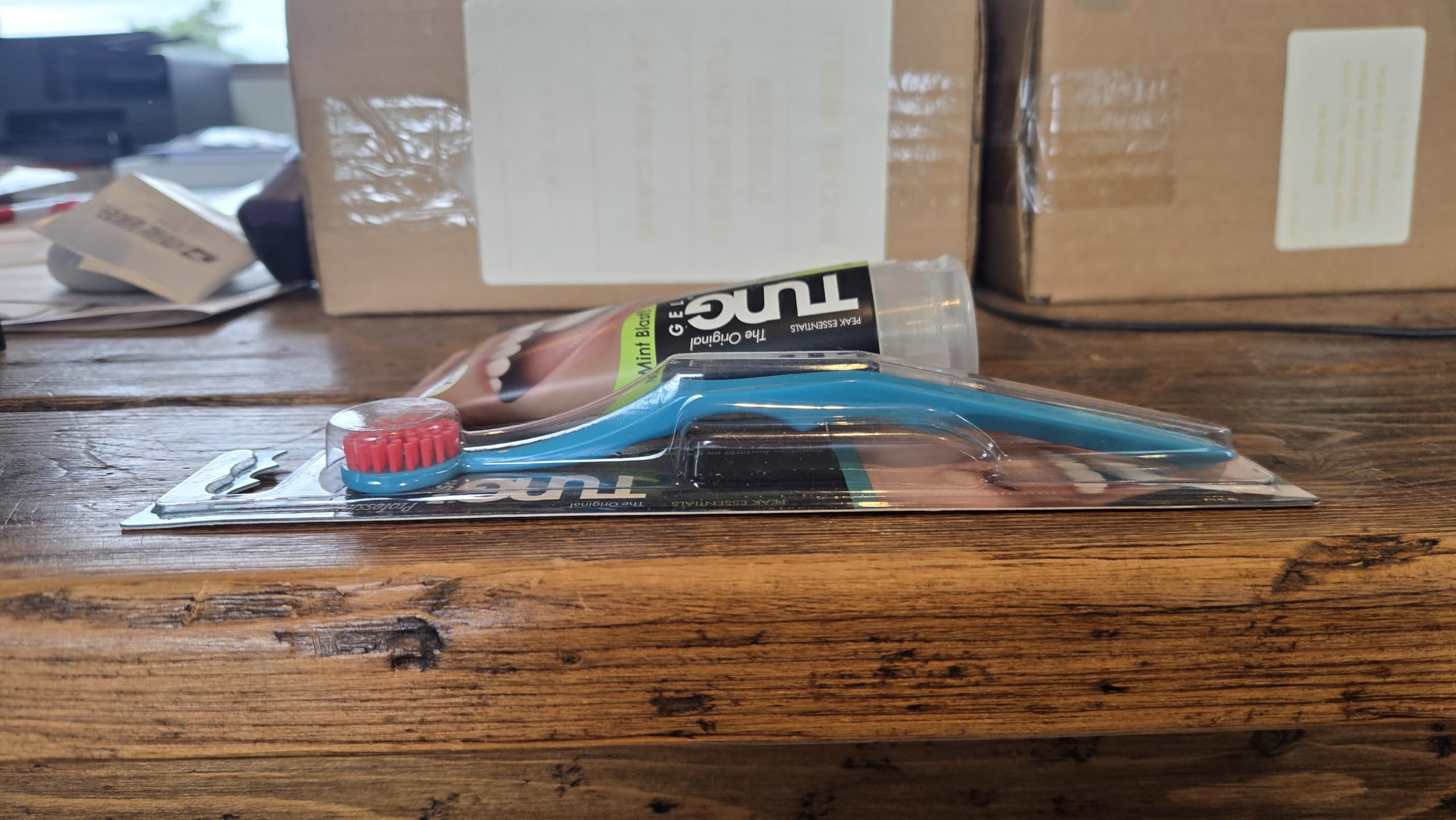 TUNG - Kit de limpieza de lengua, cepillo TUNG y gel natural de chorro de menta, eliminador de olores contra el mal aliento, defensa de la halitosis, fabricado en Estados Unidos (juego de 1)