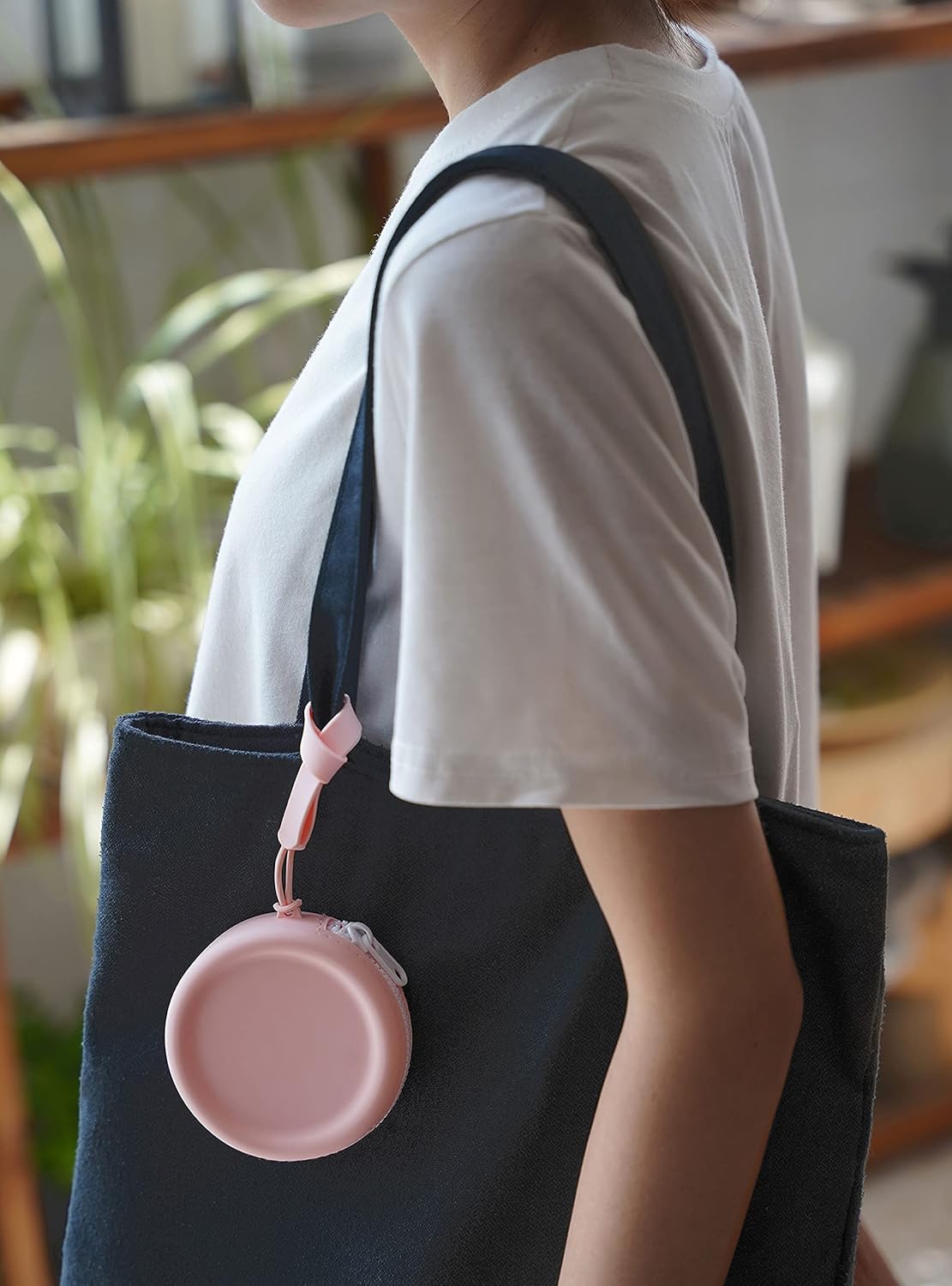 Silicone Pacifier Case - Pacifier Holder with Zip Closure - Waterproof Pacifier Storage Pouch - Clips to Diaper Bag, Stroller - Versatile Holders for Keys, Earplugs - Guarda Chupete - Newborn baby : Baby