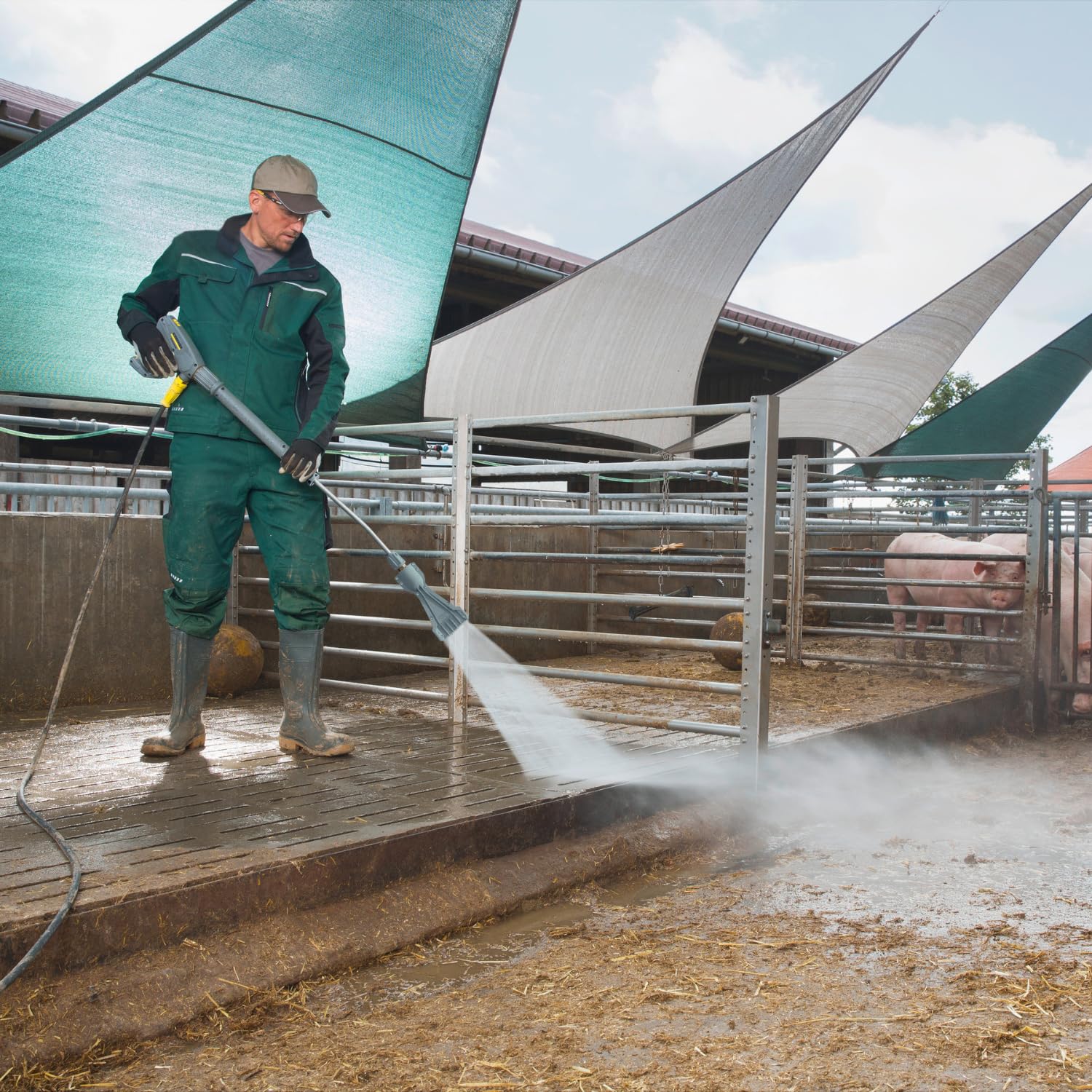 KÄRCHER lancia per idropulitrice professionale eco!Booster TR 030, prestazioni del 50% in più rispetto alla lancia tradizionale, risparmia acqua, energia e tempo, originale per idropulitrici KÄRCHER