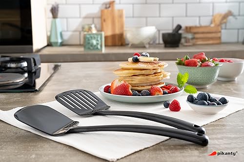 Vista 4 de Juego de 2 espátulas para cocinar. Ideal para utensilios de cocina antiadherentes. Ideal para voltear huevos, panqueques y más. Fabricado en Estados