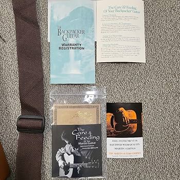 Amazon.co.jp: さだまさし 直筆サイン ギター : おもちゃ