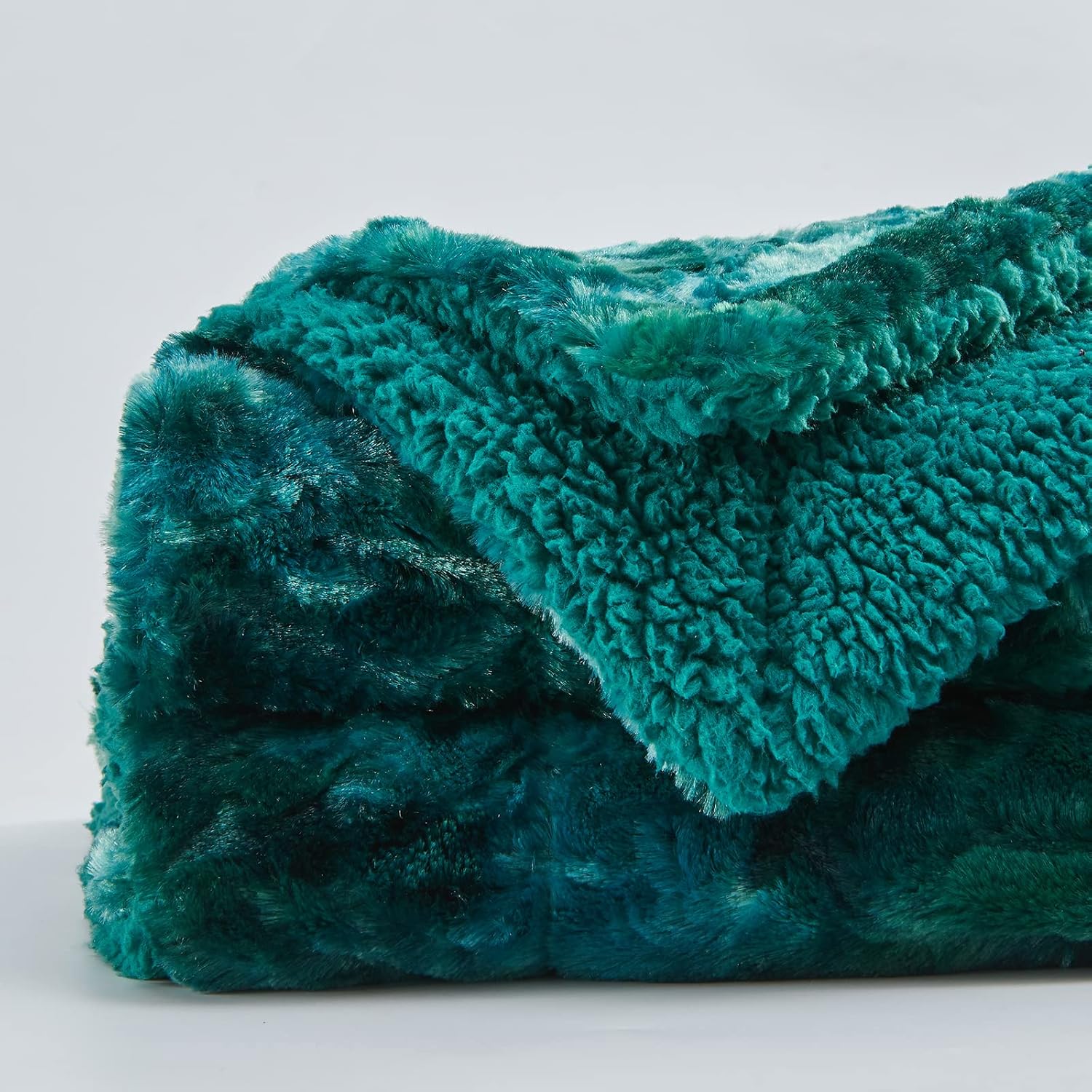 NEWCOSPLAY Super Soft Faux Fur Blanket Twin Size Tie-dye Dark Teal Sherpa Fuzzy Plush Warm Blanket for Sofa Bed (Tie-dye Dark Teal, Twin(60"x80")) - Image 3