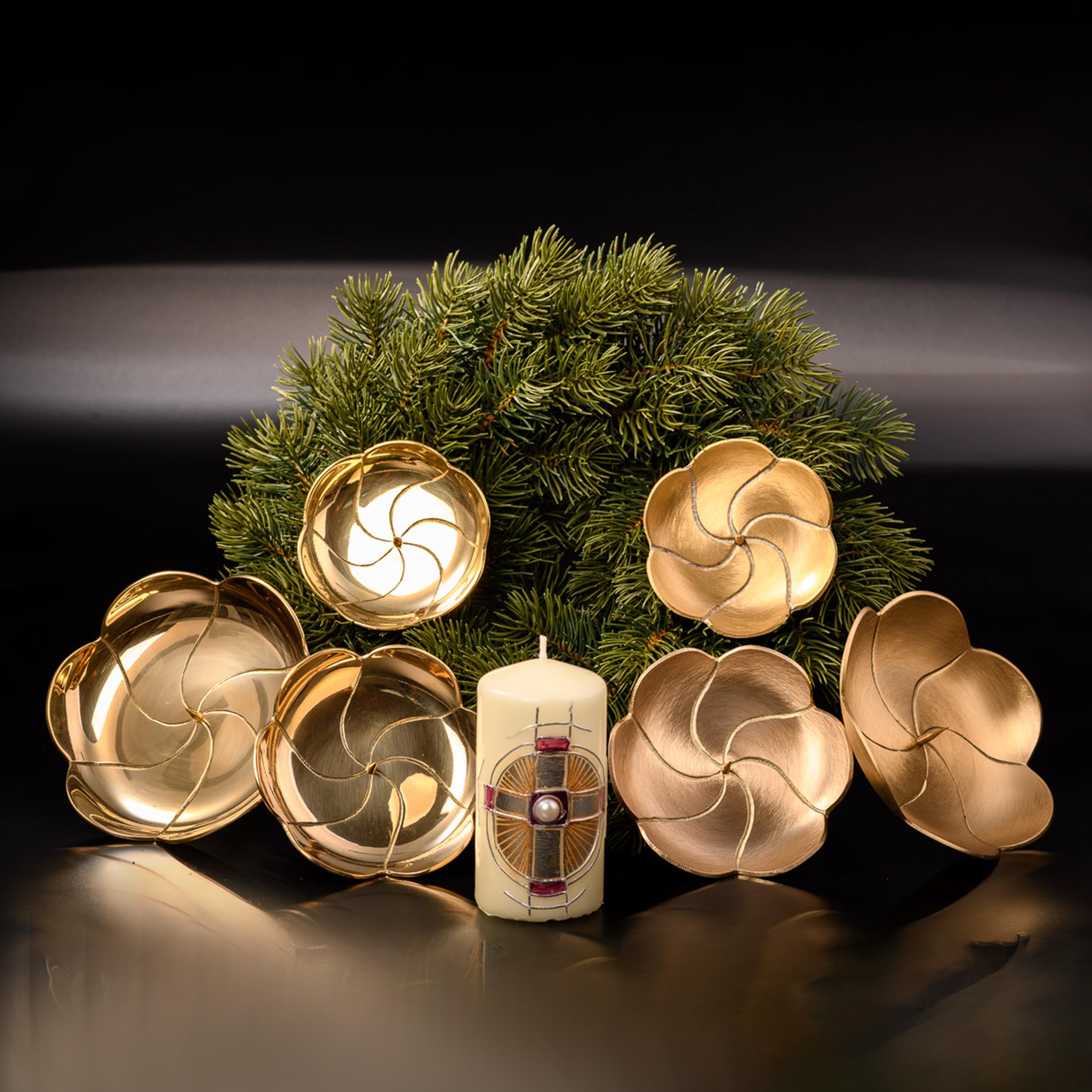 NKlaus 4X Adventskranz Kerzenteller Lotos Ø12cm Kranzteller Messing Gold Weihnachtsdeko 10756