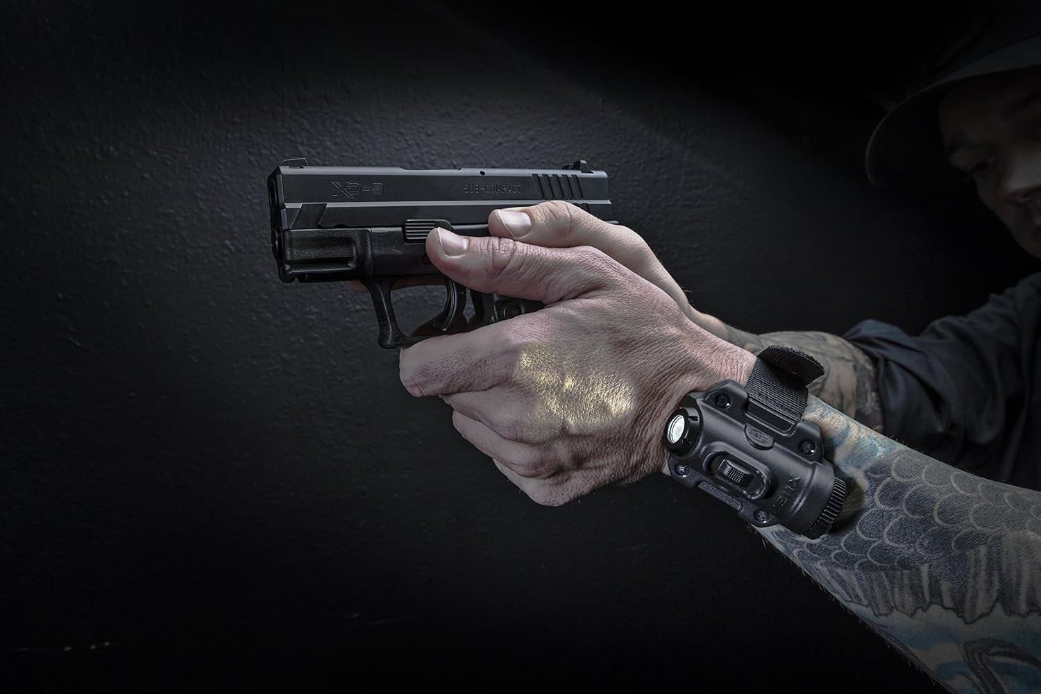 SureFire 2211 WristLight Series