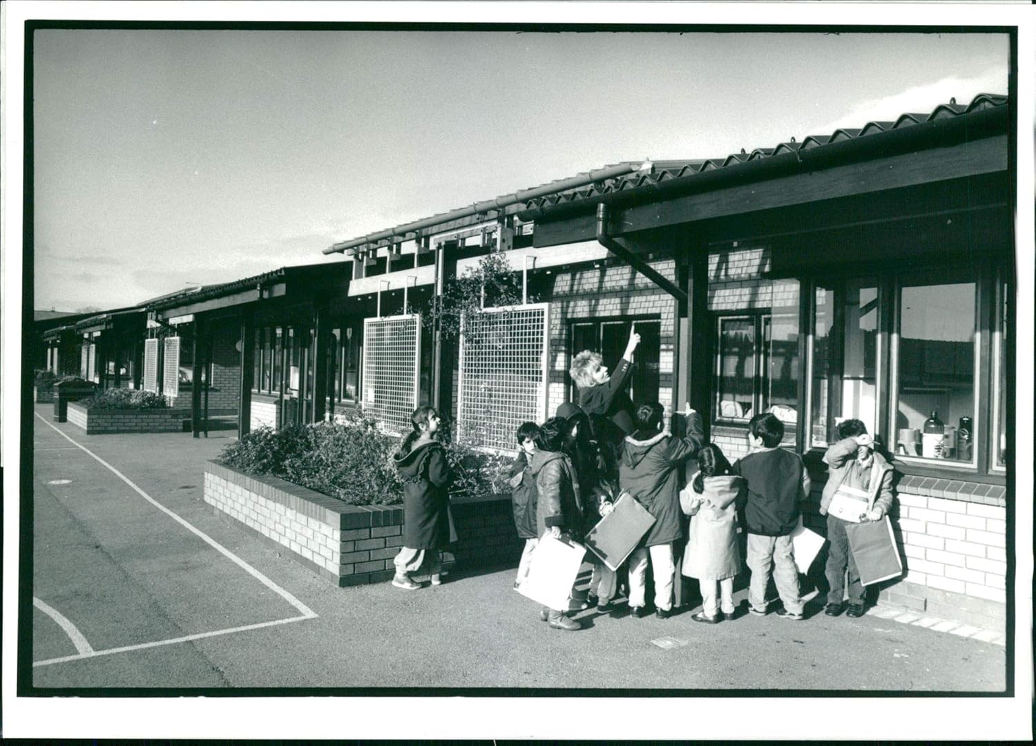Amazon Vintage Photo Of Nelson Mandela School Birmingham Home amazon-vintage-photo-of-nelson-mandela-school-birmingham-home