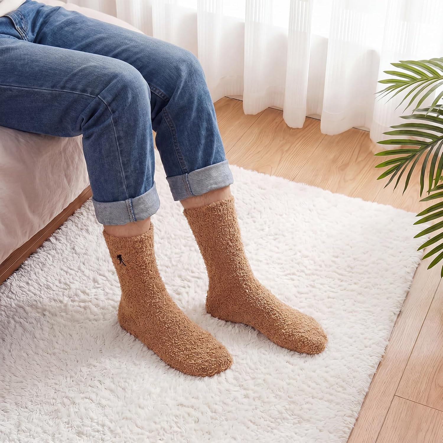 Glitopper 5 Pcs Fuzzy Crew Socks Soft Fluffy Funny Socks for Mens image 3