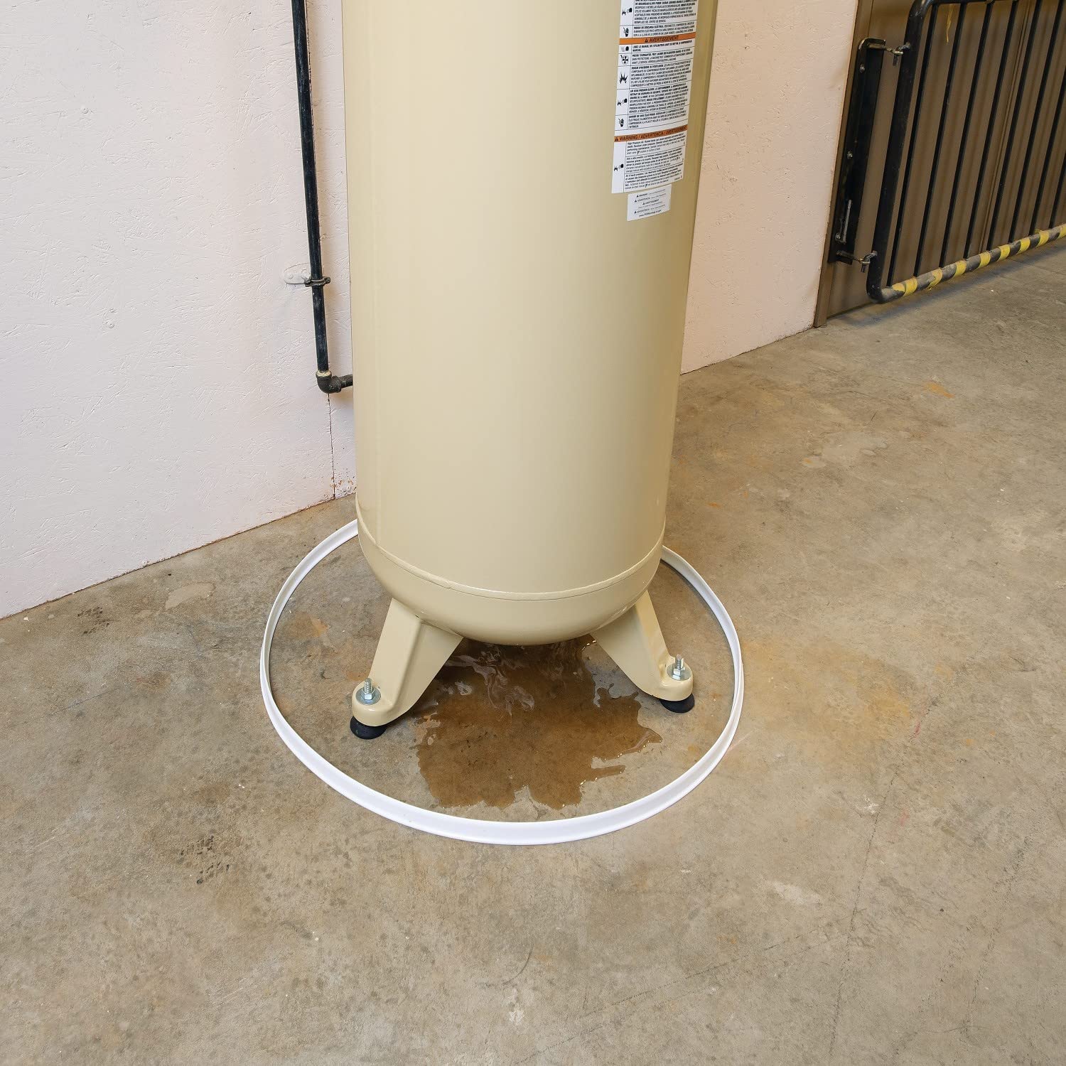 PIG Silicone Water Barrier - Block Leaks! -2 PIG Silicone Water Barrier - Block Leaks! -2
