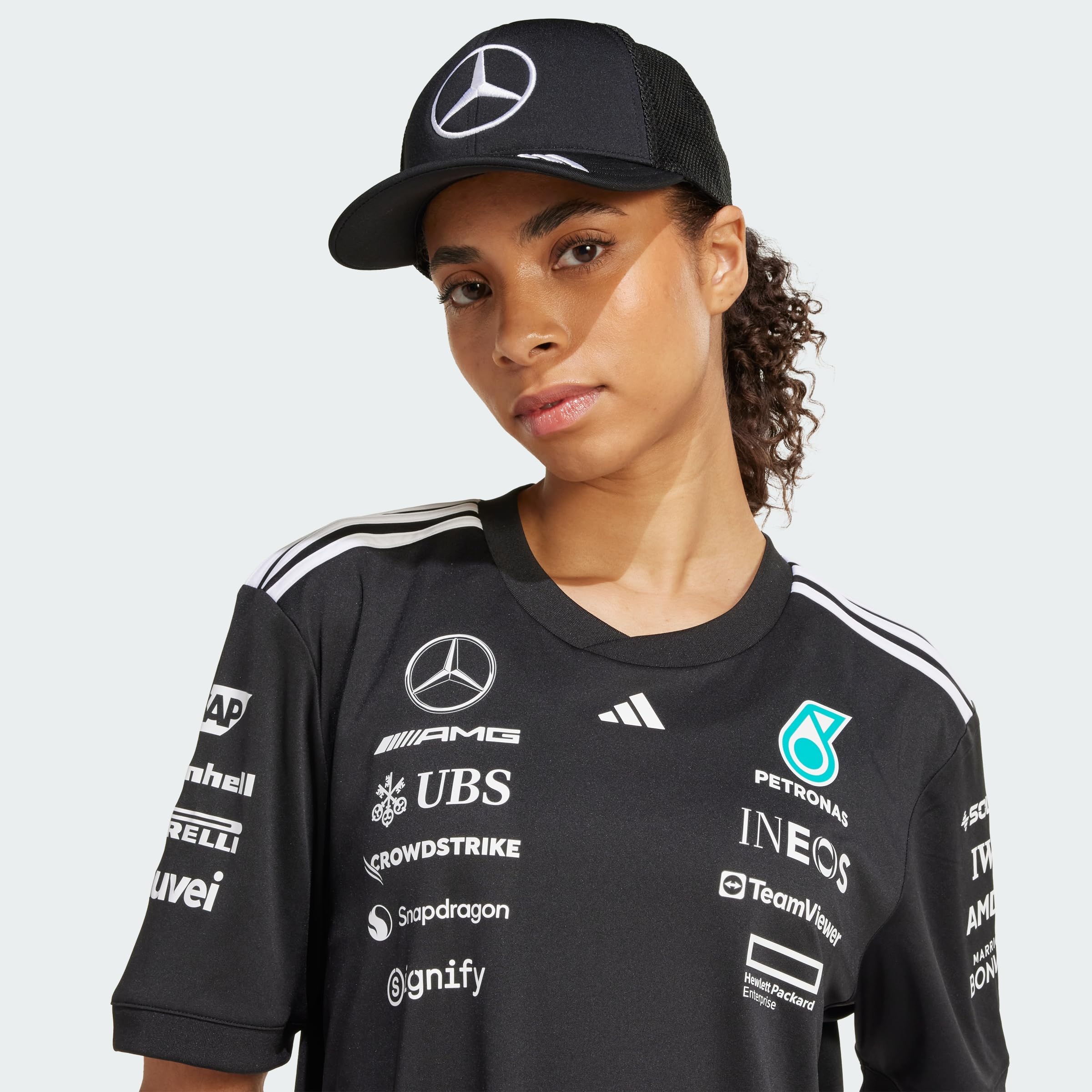 adidas Czapka baseballowa Uniseks Mercedes - Amg Petronas Formula One Team Snapback Star Trucker Cap (1 w zestawie)