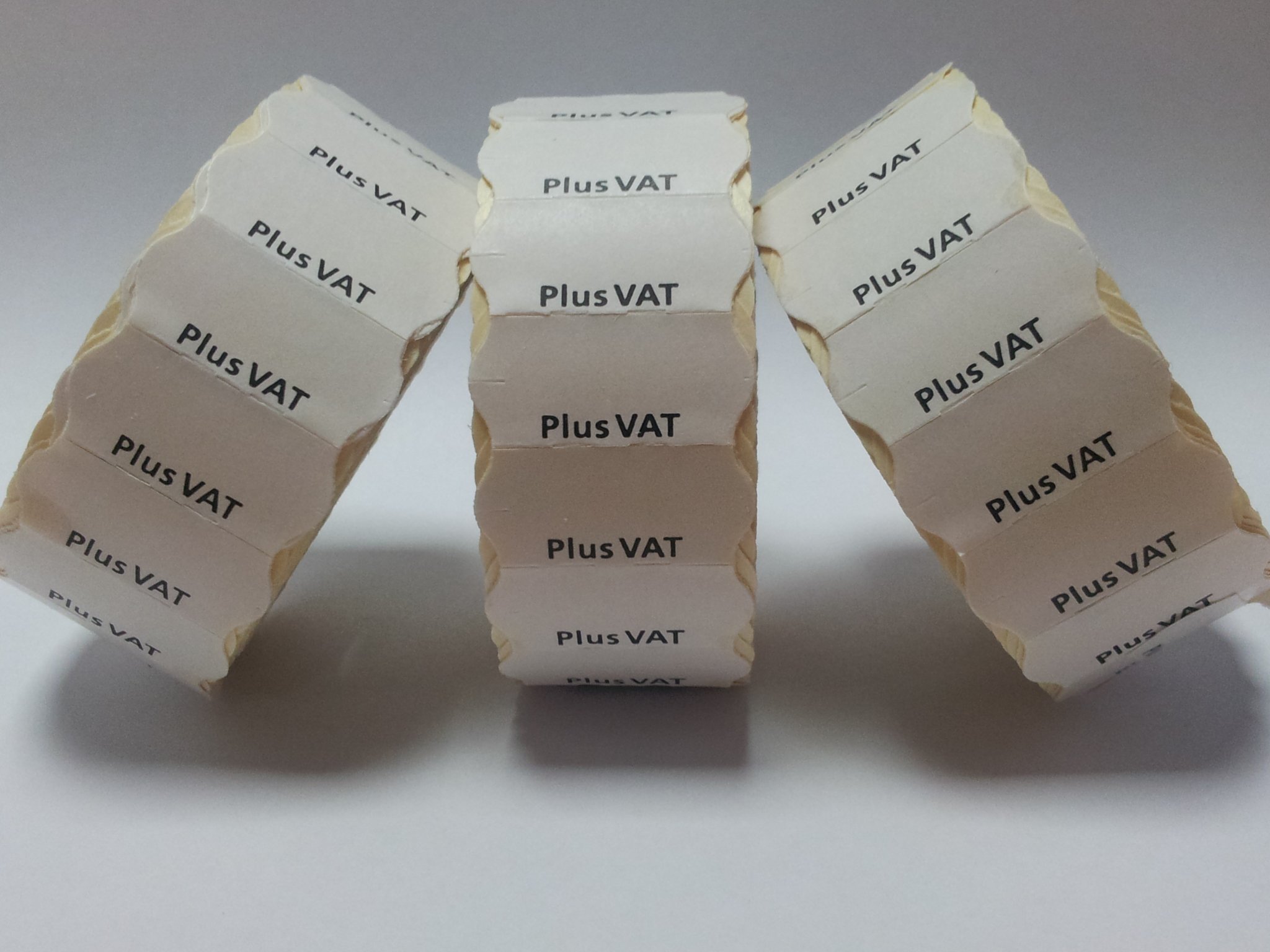 CT4 26mm x 12mm Price Gun Labels - Printed 'Plus VAT' - 10 Rolls / 15,000 Labels