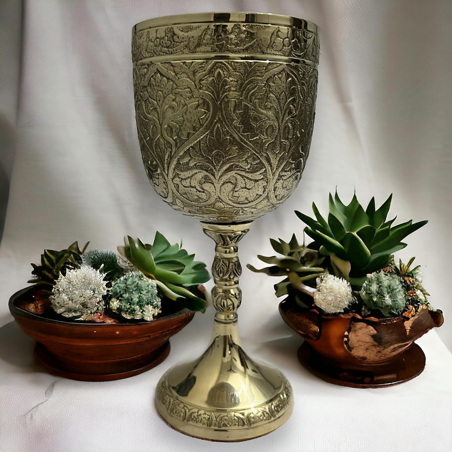 Brass Wine Chalice Goblet – Vintage Design, 9 oz Capacity – Perfect for Medieval, Renaissance, and Fantasy Themes – Ideal for Wine, Mead
