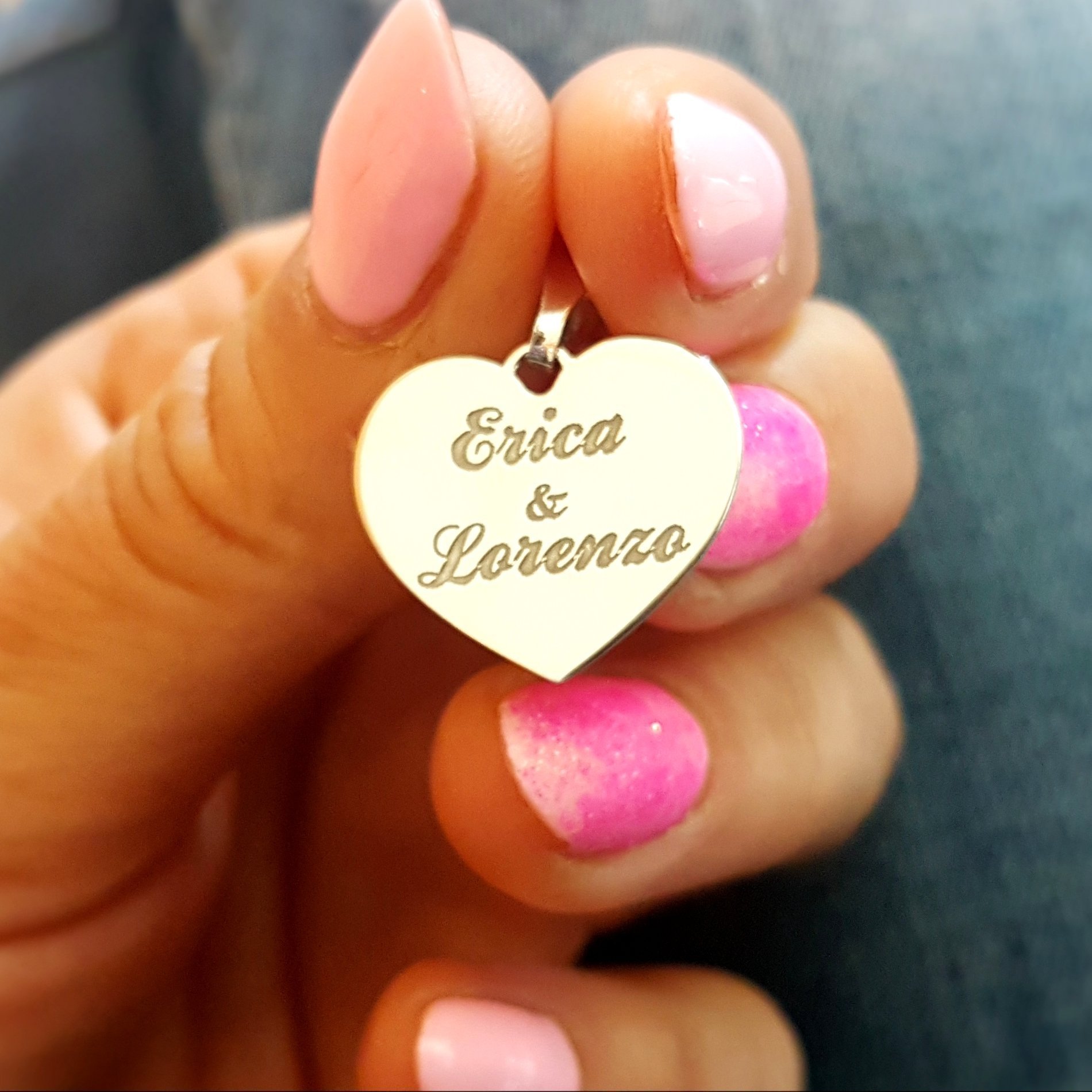 Ciondolo CUORE personalizzabile con incisioni, per collana e bracciale, in argento 925 anallergico.